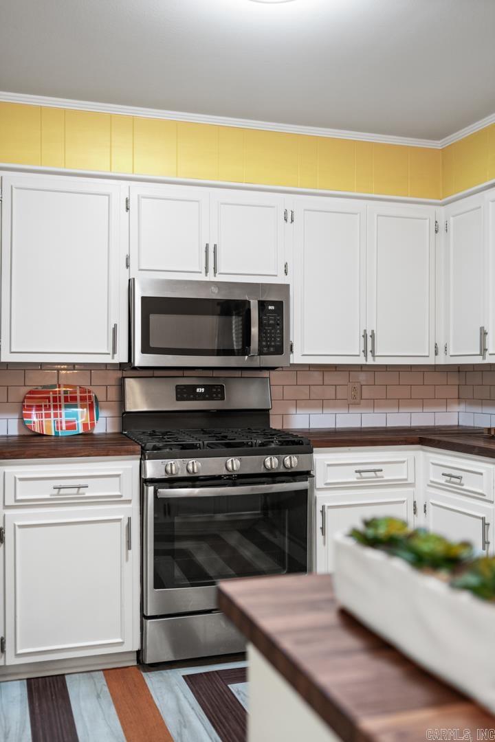 COLONY WEST - Residential