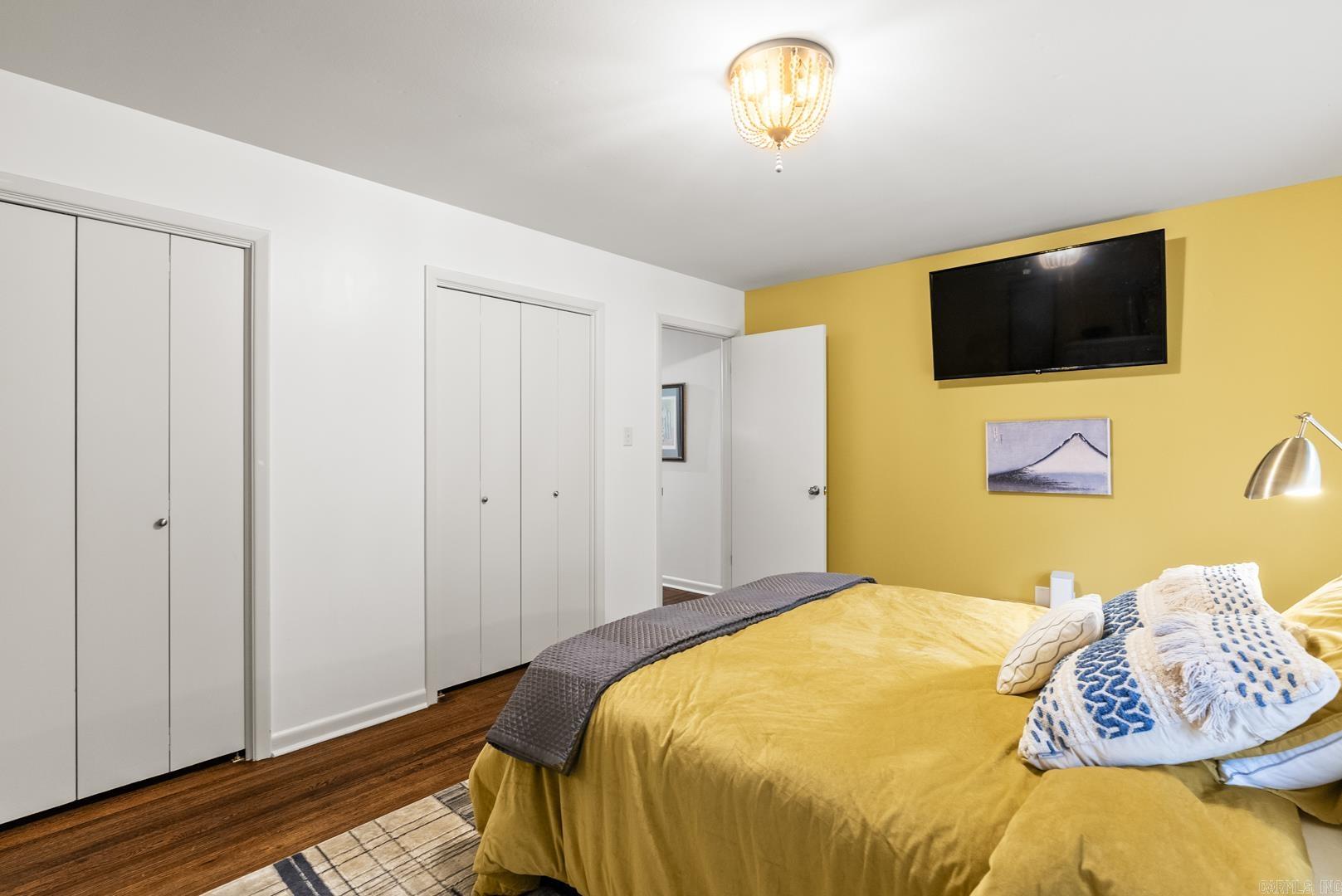 COLONY WEST - Residential