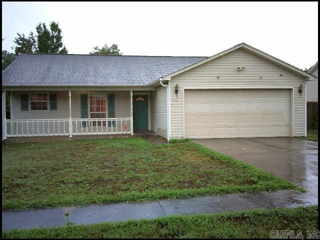 *BRYANT* BEAUTIFUL UPDATED HOME IN BRYANT MEADOWS!! This 3 Bed And 2 Bath Home Features Almost 1400 Sqft! Crown Molding And Baseboards! Granite Counters And High-End Sinks/Faucets In Kitchen And Baths, Tile Backsplash In Kitchen, And Stainless Steel Appliances Including Gas Range With Convection Oven (Refrigerator is As-Is)! Upgraded Schlage Deadbolts And Door Handles Throughout! Designer Towel Bars And Shower Curtain Rods, With Many More Custom Features! Fireplace And Vaulted Ceiling in Living Room! Large Storage Shed (As Is) In Large Flat Backyard! Very Close To Area Bryant Schools. NO SMOKING! PET FRIENDLY!! AVAILABLE NOW!!! <a href='https://raineyrealty.com/virtualtour.php?r=noZyvt'> Click here for a 360° Virtual Tour</a>