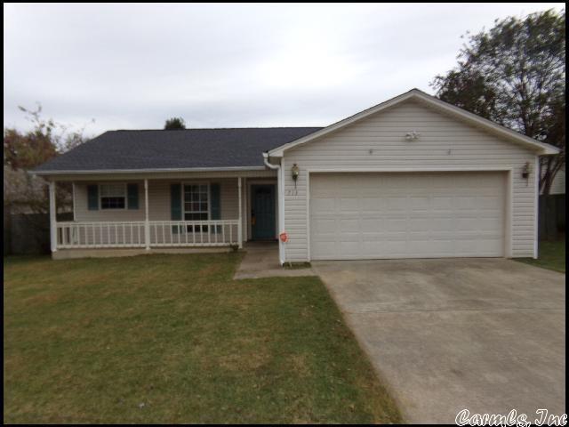 *BRYANT* BEAUTIFUL UPDATED HOME IN BRYANT MEADOWS!! This 3 Bed And 2 Bath Home Features Almost 1400 Sqft! Crown Molding And Baseboards! Granite Counters And High-End Sinks/Faucets In Kitchen And Baths, Tile Backsplash In Kitchen, And Stainless Steel Appliances Including Gas Range With Convection Oven (Refrigerator is As-Is)! Upgraded Schlage Deadbolts And Door Handles Throughout! Designer Towel Bars And Shower Curtain Rods, With Many More Custom Features! Fireplace And Vaulted Ceiling in Living Room! Large Storage Shed (As Is) In Large Flat Backyard! Very Close To Area Bryant Schools. NO SMOKING! PET FRIENDLY!! AVAILABLE LATE AUGUST 2025!!! <a href='https://raineyrealty.com/virtualtour.php?r=noZyvt'> Click here for a 360° Virtual Tour</a>