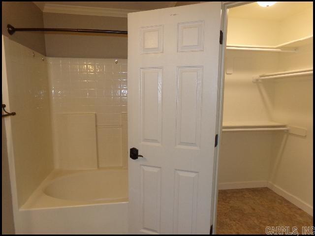 Bryant Meadows - Residential Lease