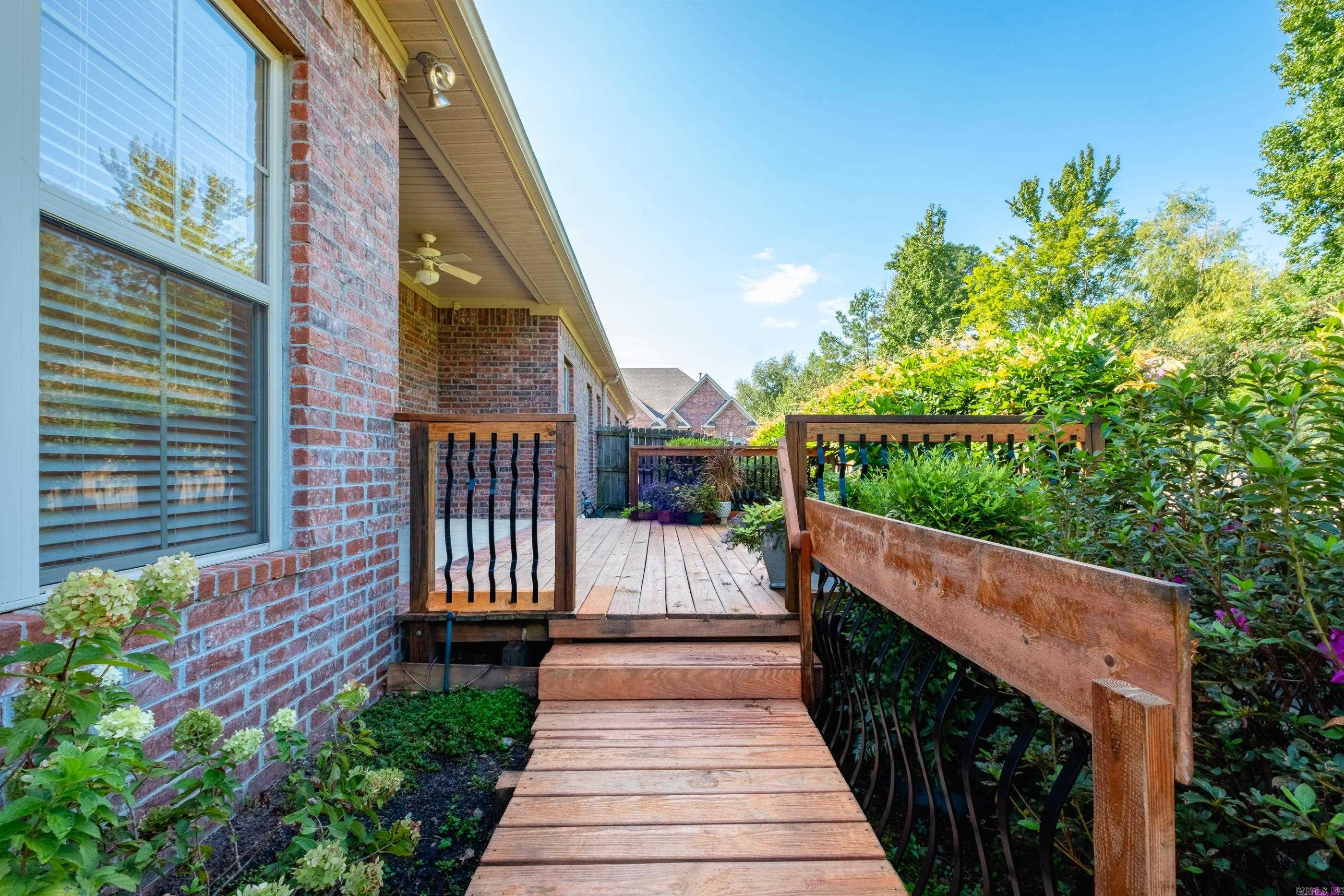 VALLEY VIEW - Residential