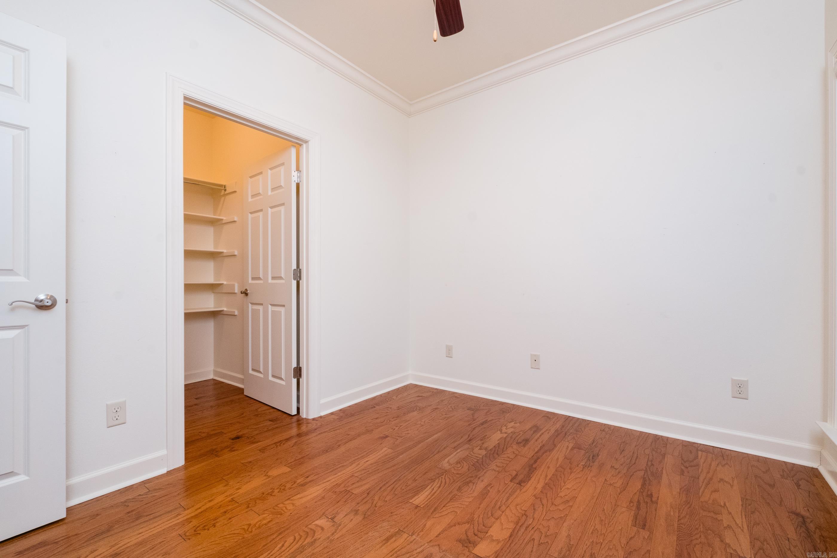 VALLEY VIEW - Residential