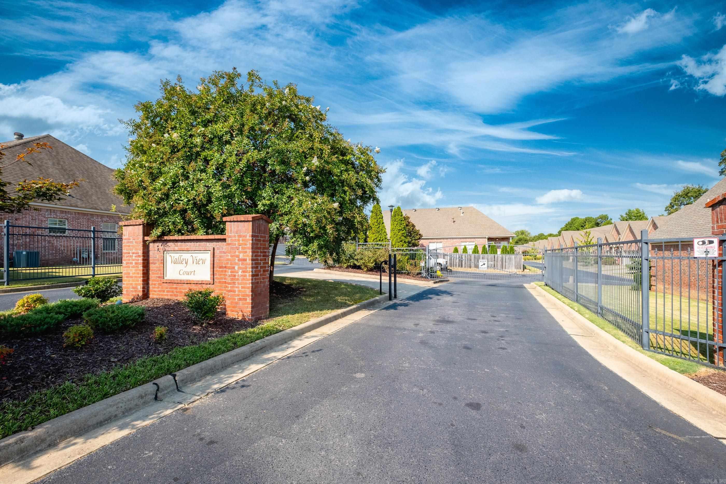 VALLEY VIEW - Residential