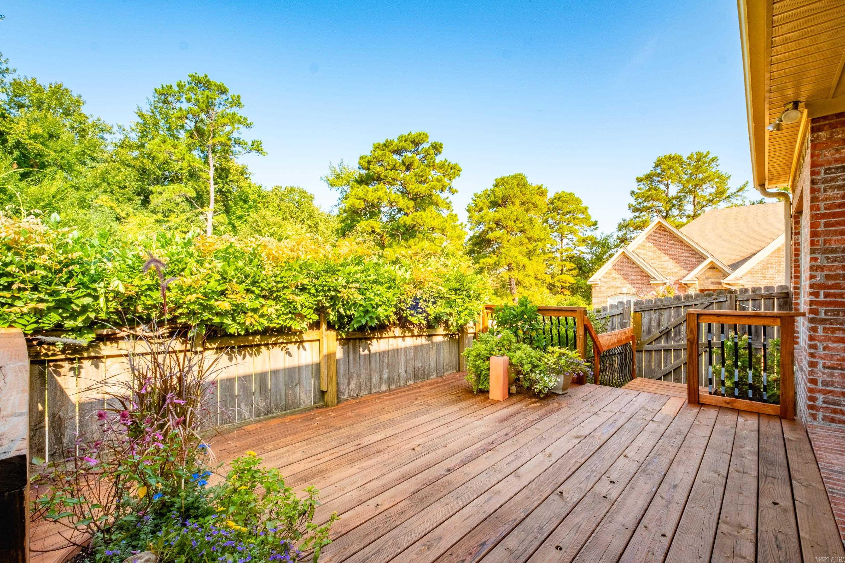 VALLEY VIEW - Residential