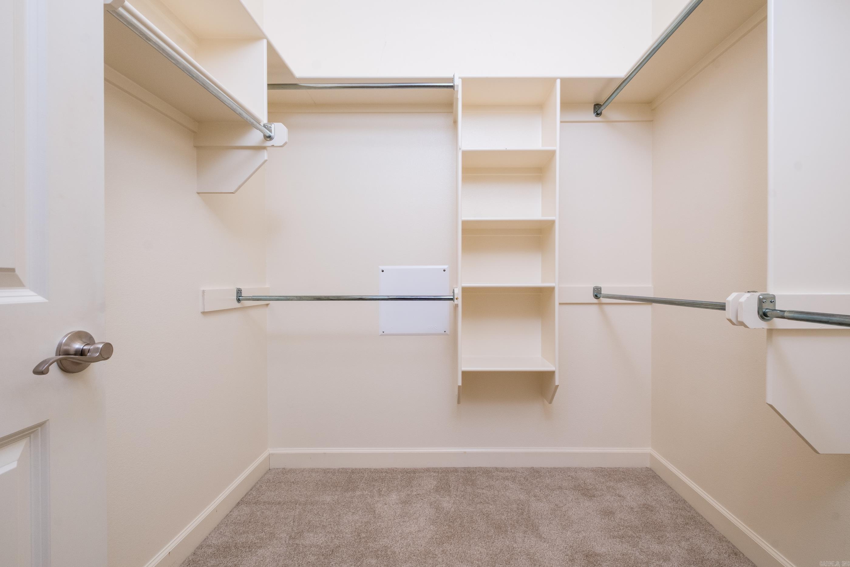 VALLEY VIEW - Residential