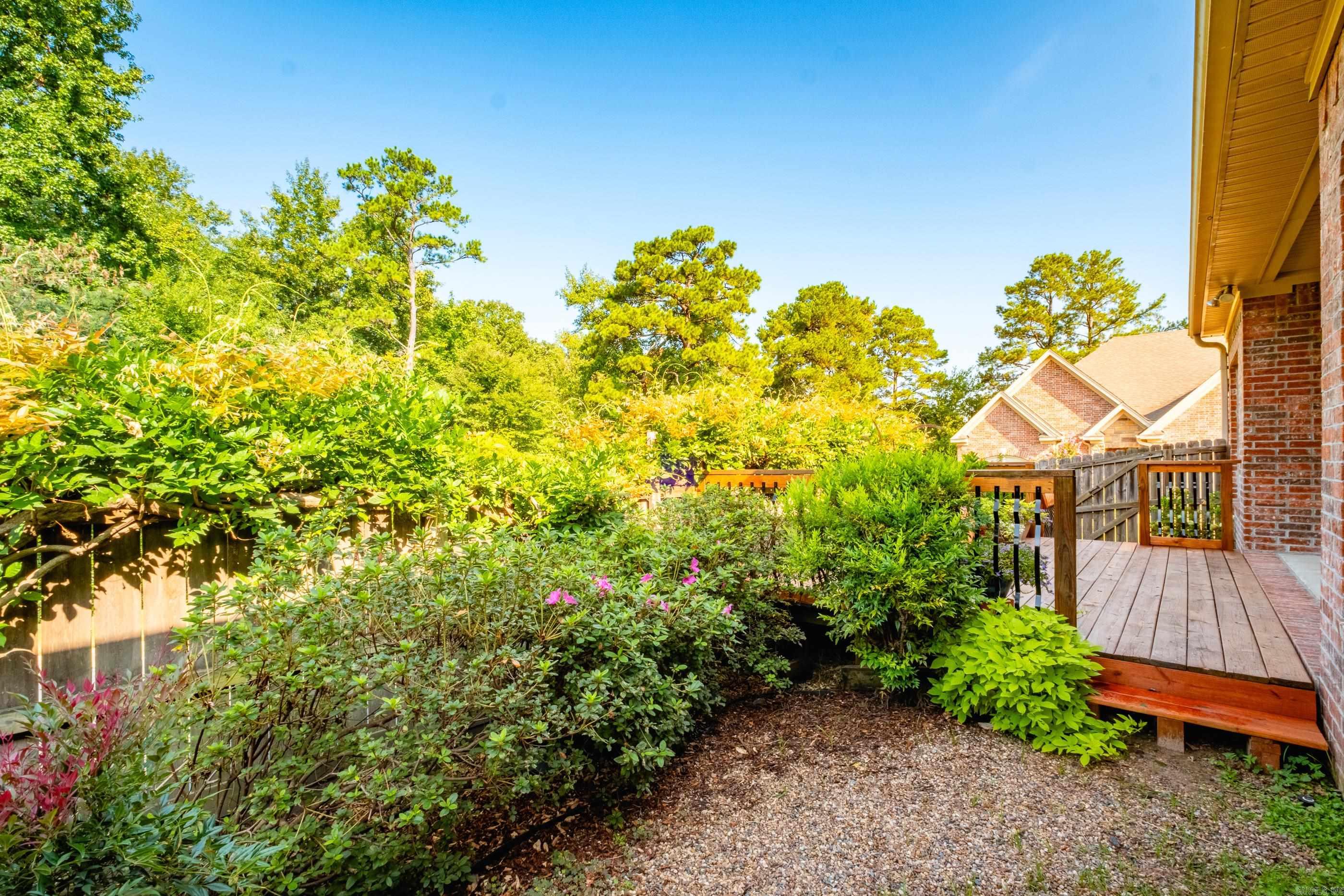 VALLEY VIEW - Residential