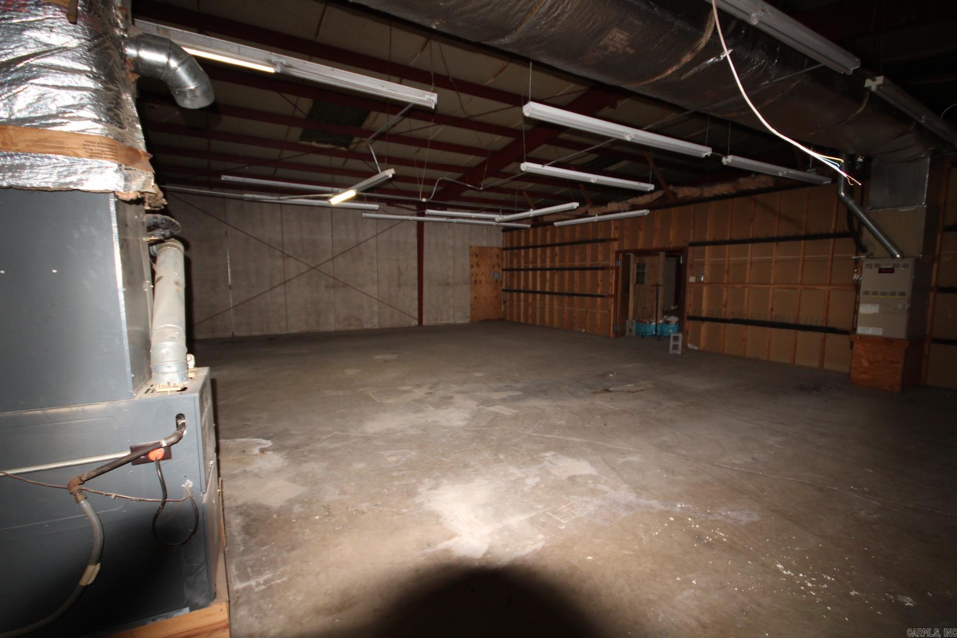 NEW NASHVILLE - Commercial Sale