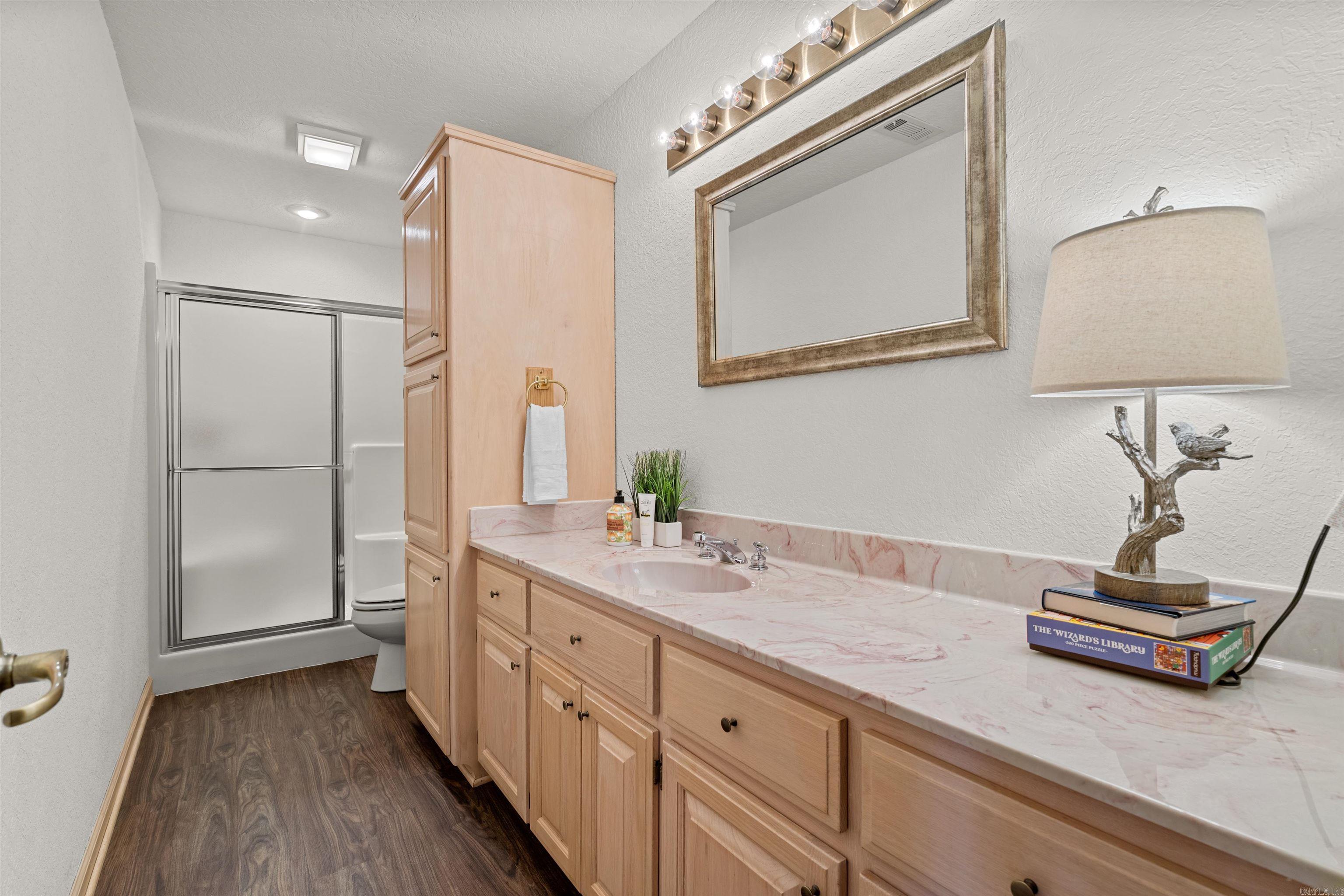 TIBURON - Residential
