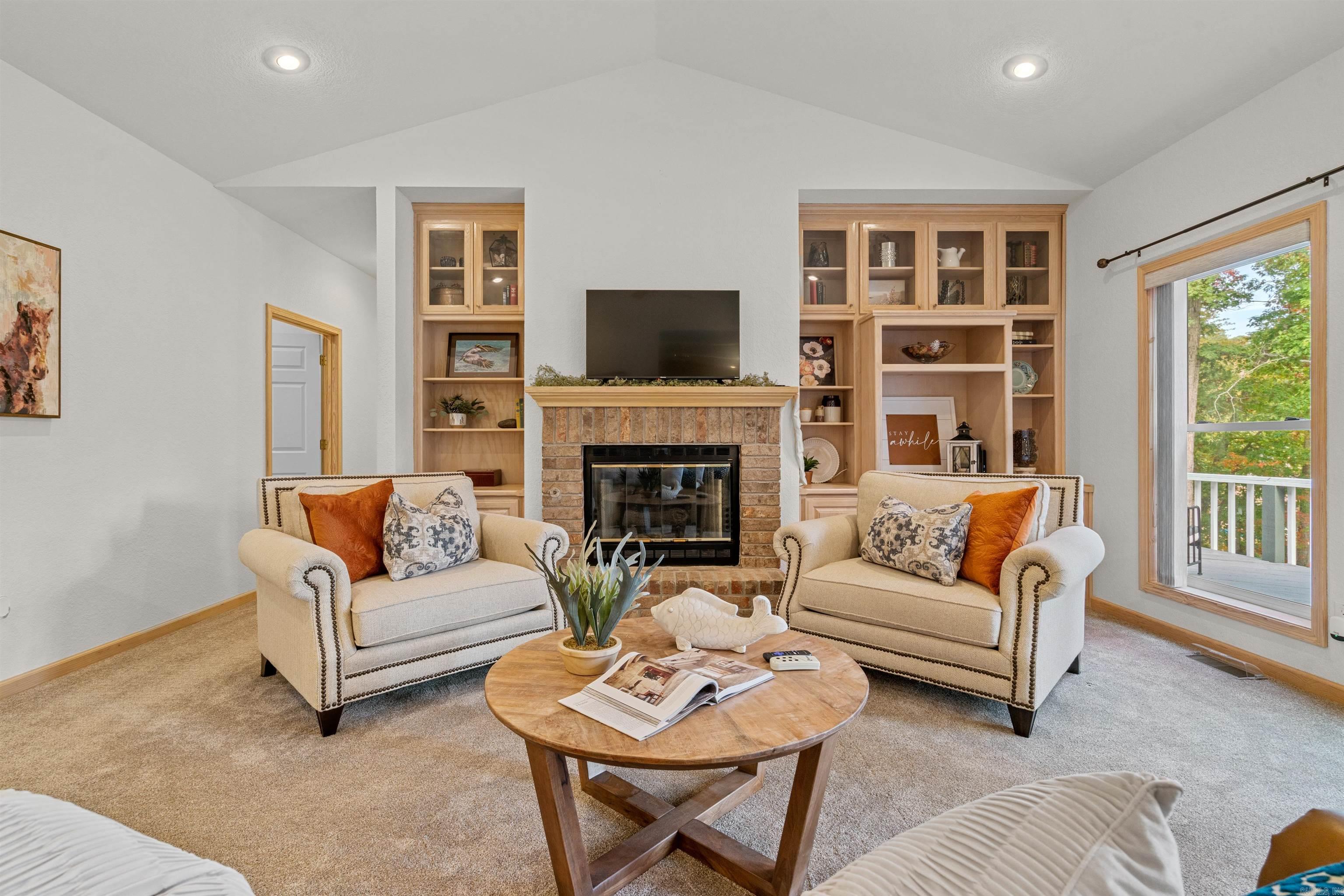 TIBURON - Residential