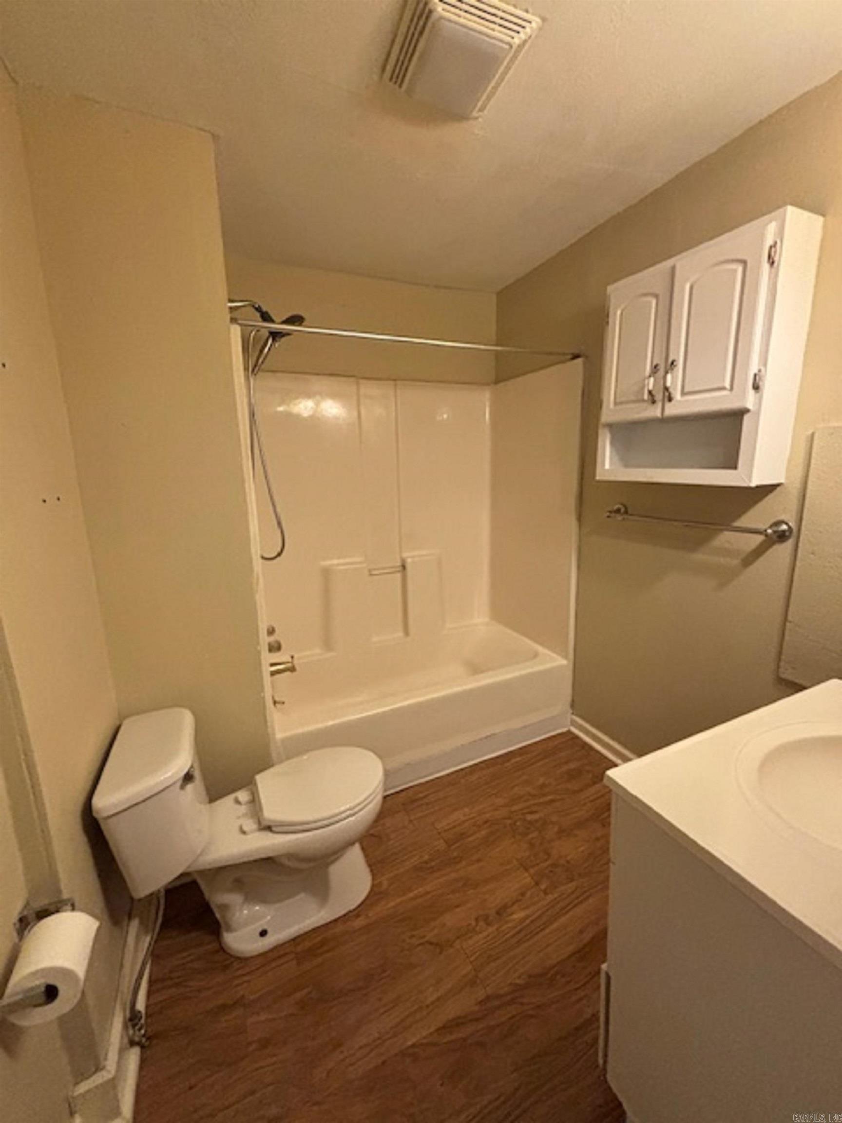 Elmhurst - Residential Lease