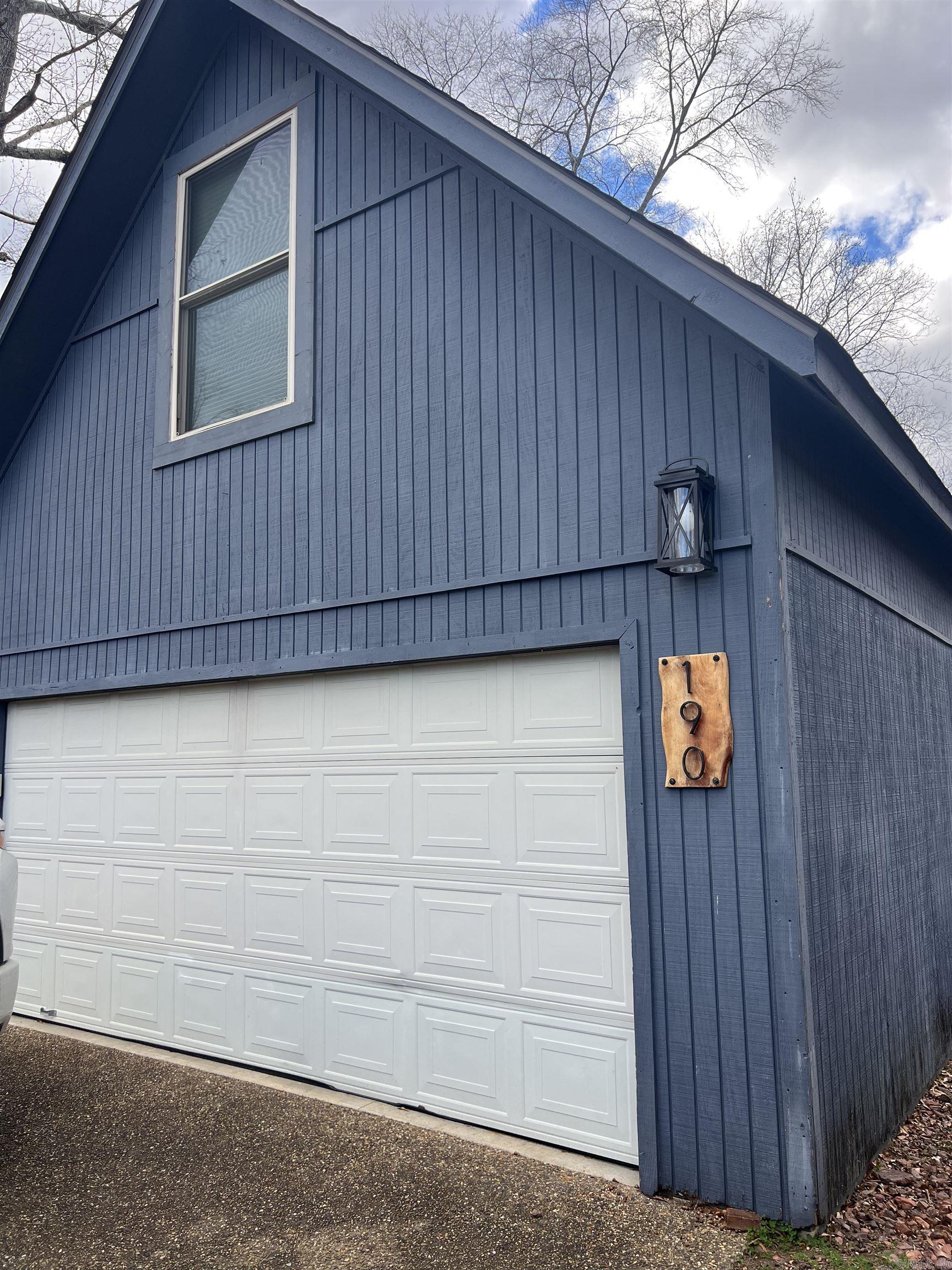 CATHERINE SHORES - Residential