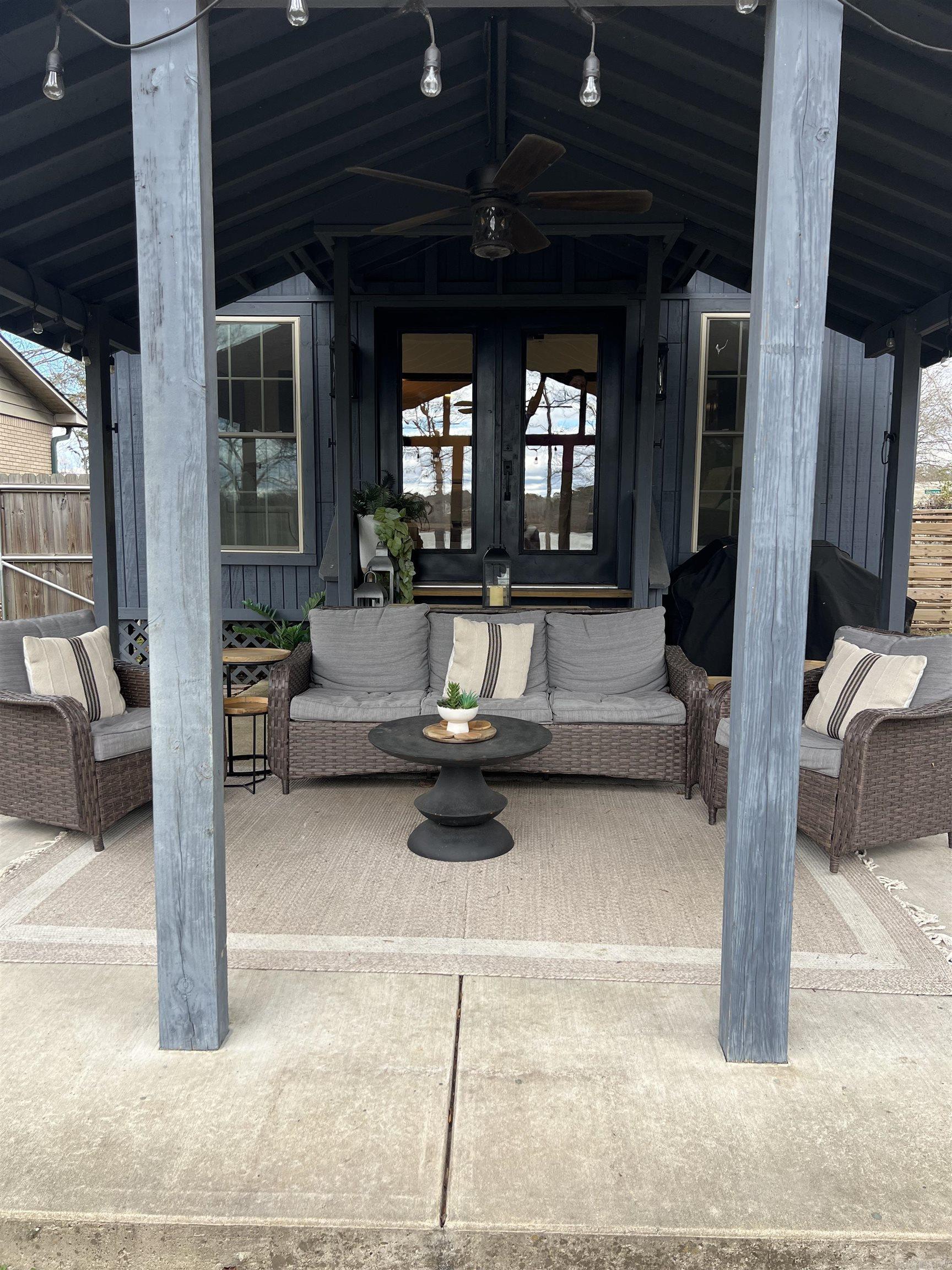 CATHERINE SHORES - Residential