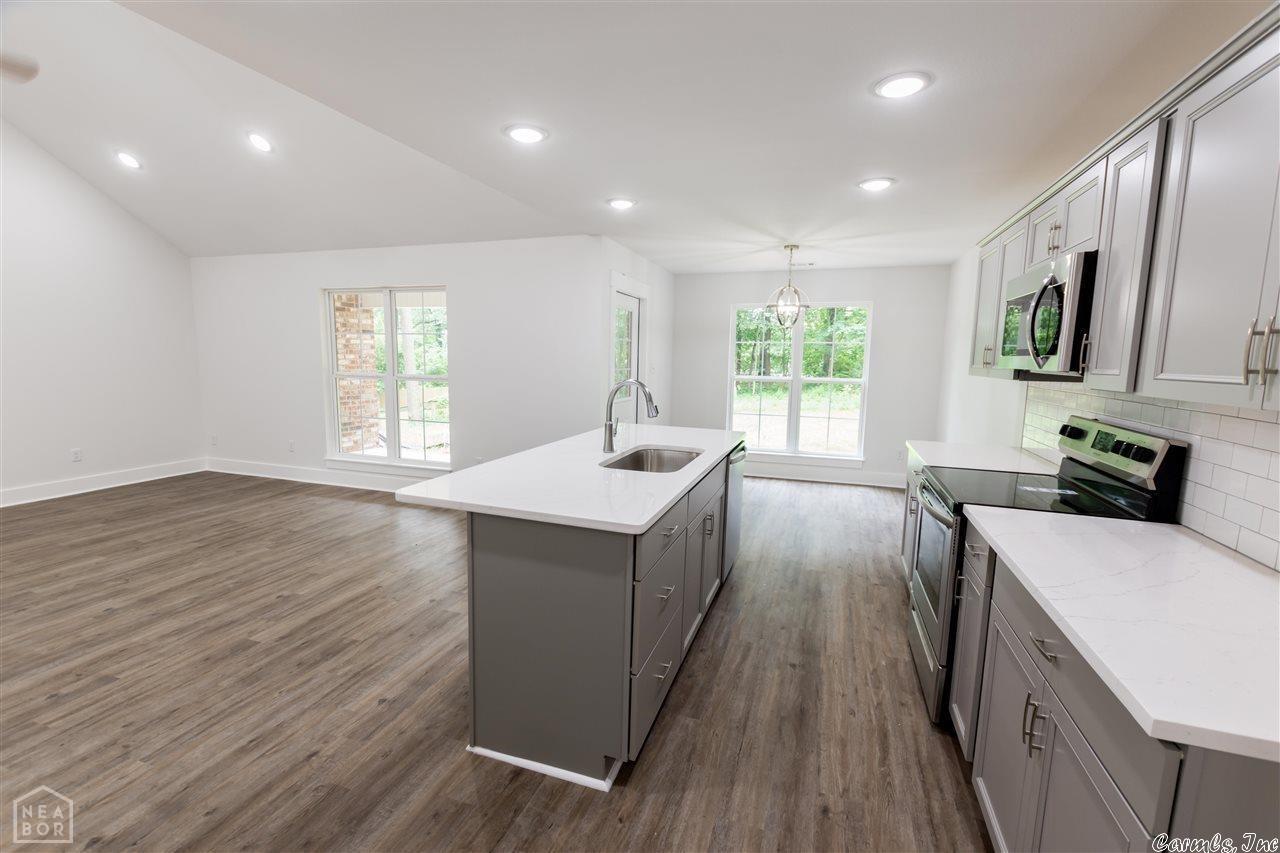 Smokin Oaks - Residential Lease