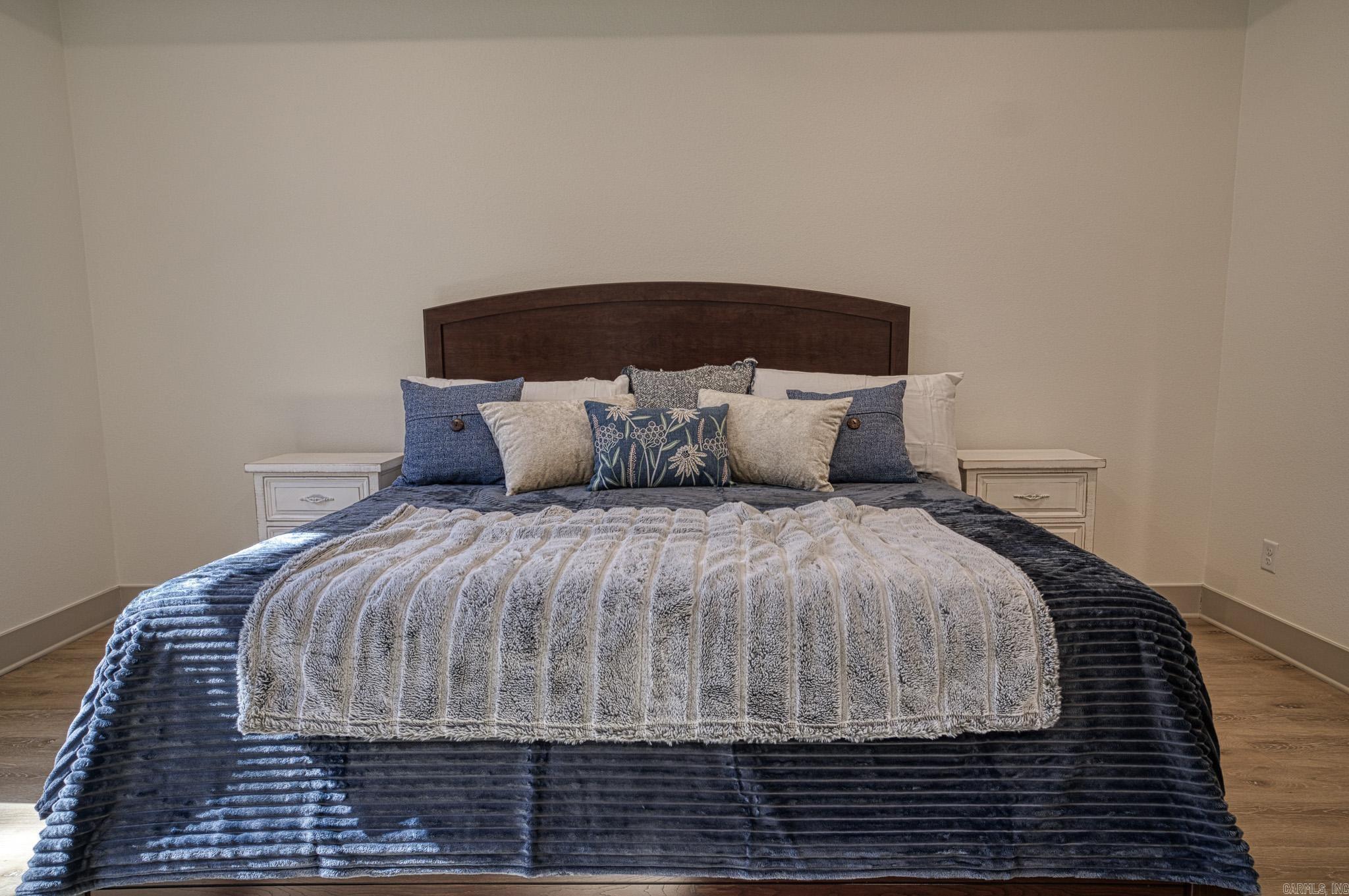 Estrella - Residential