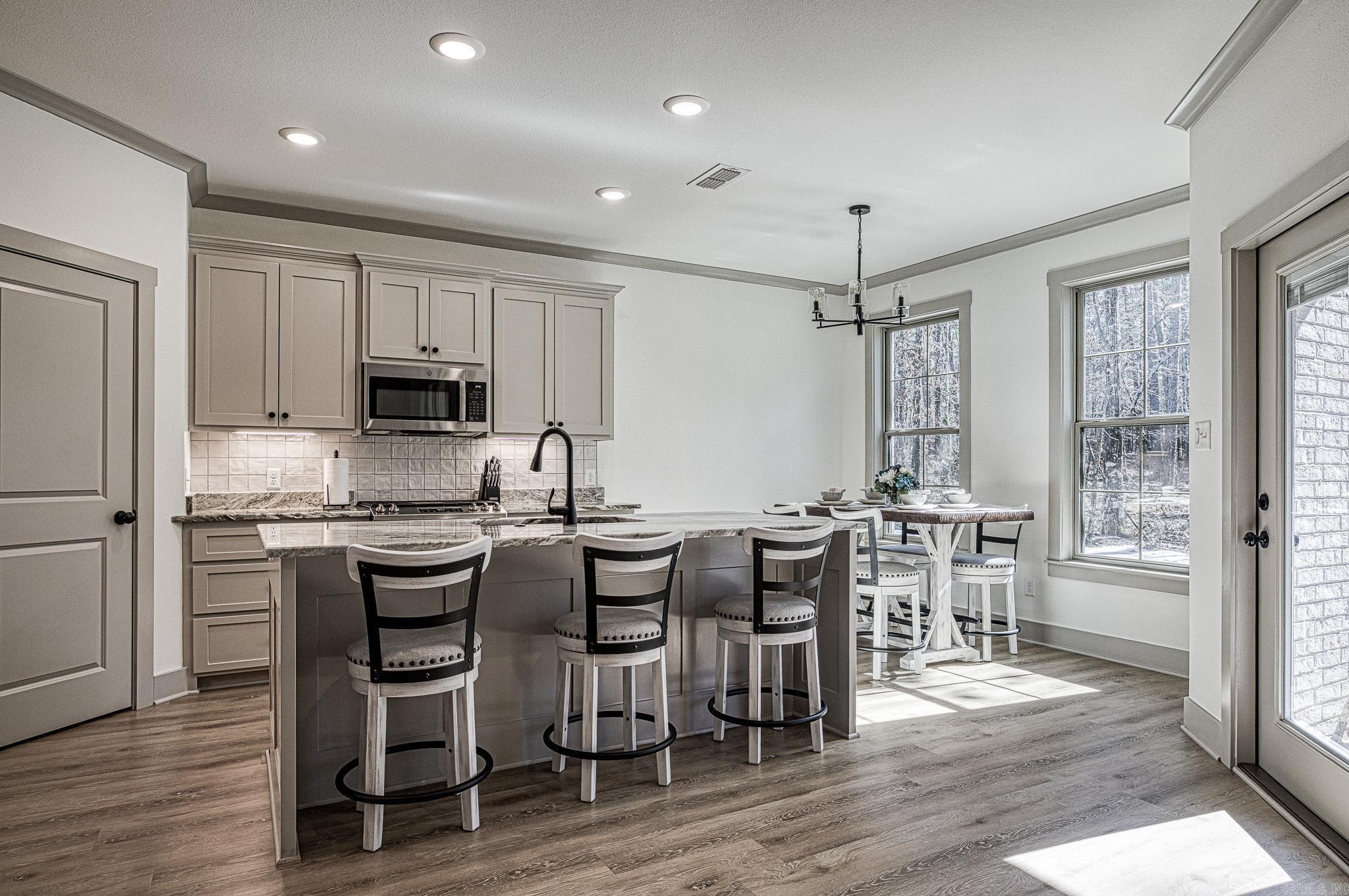 Estrella - Residential