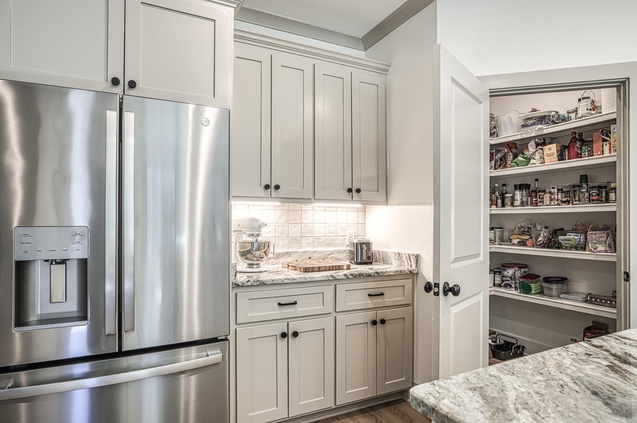 Estrella - Residential