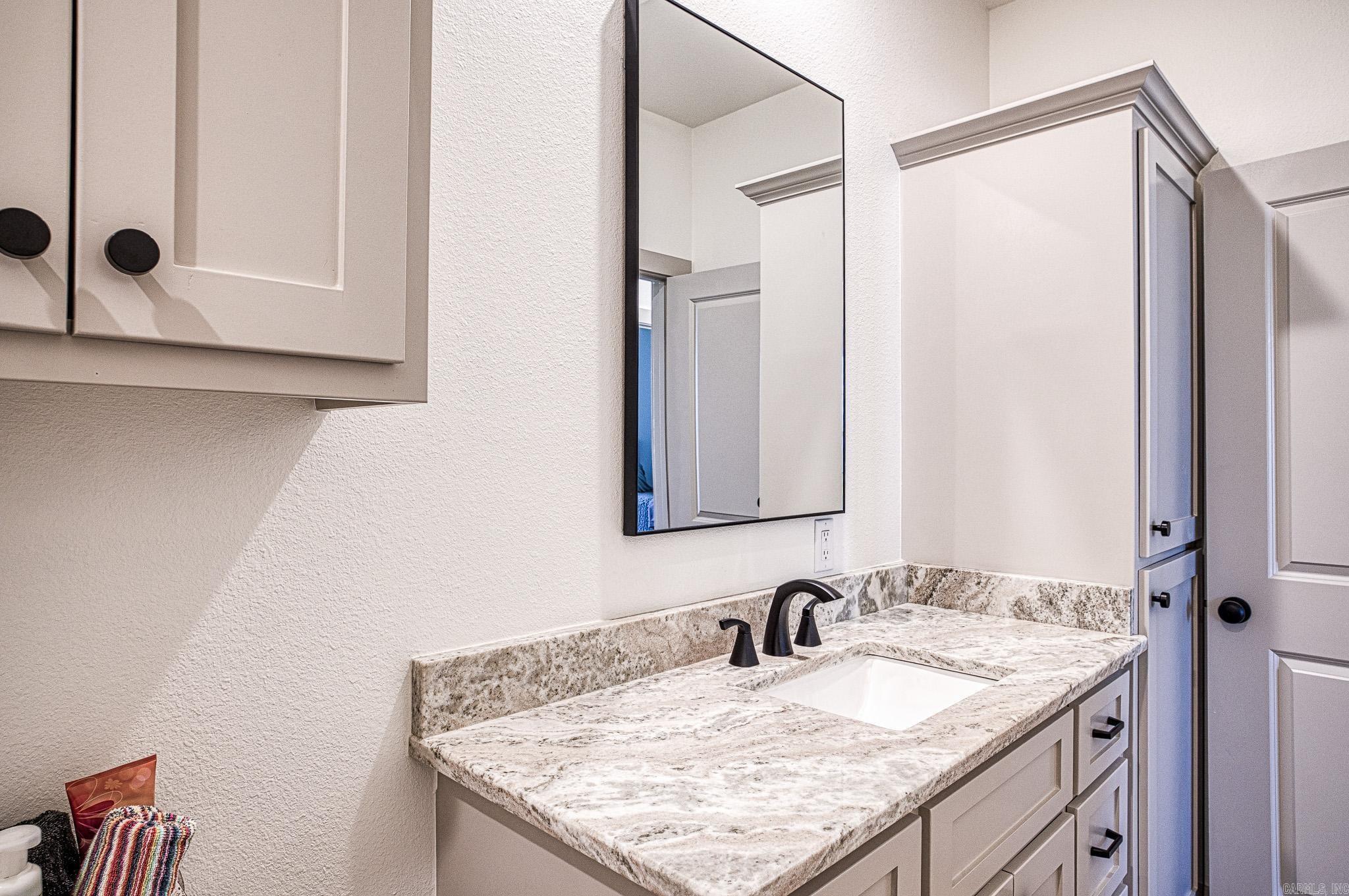 Estrella - Residential