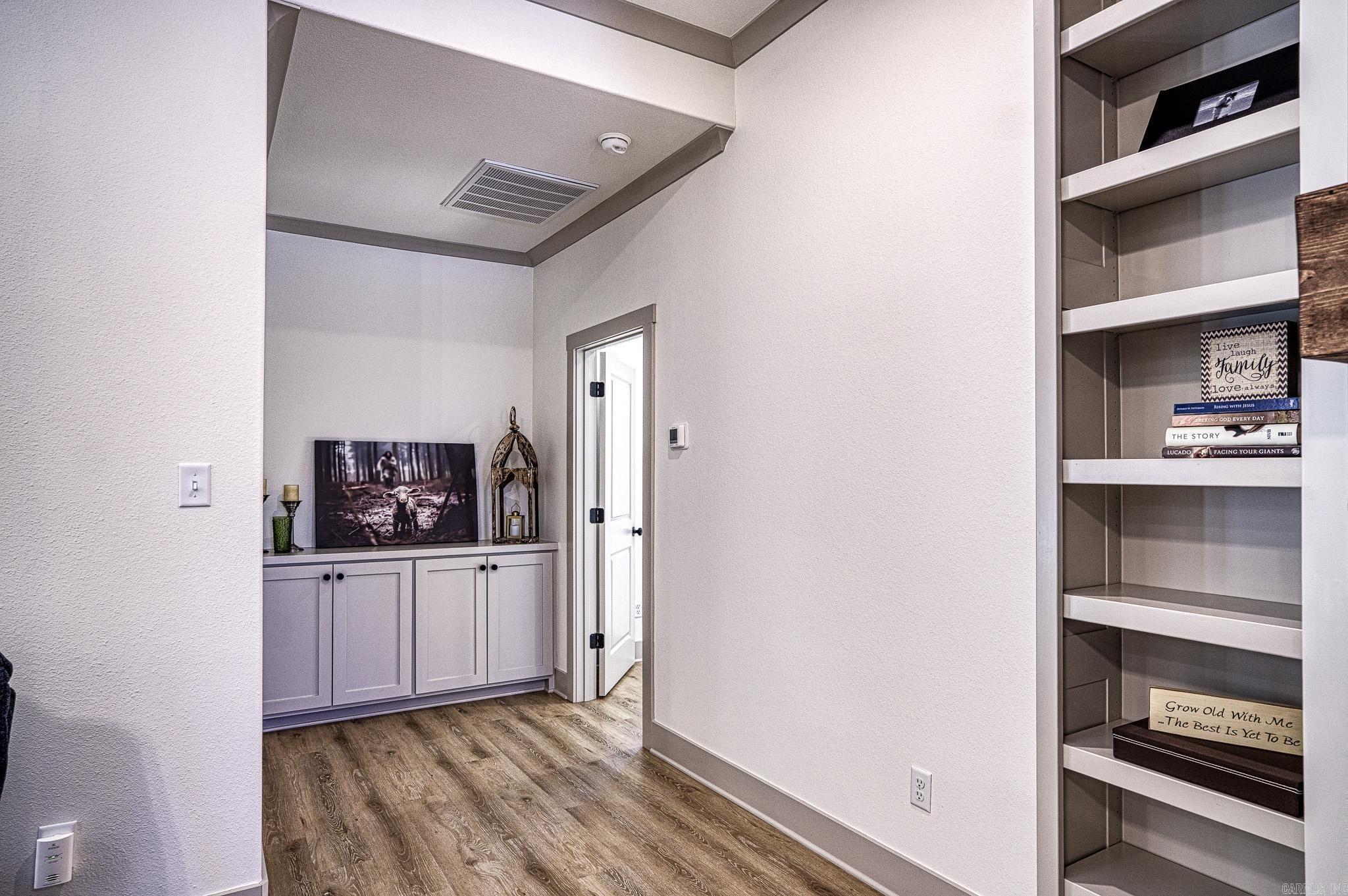 Estrella - Residential