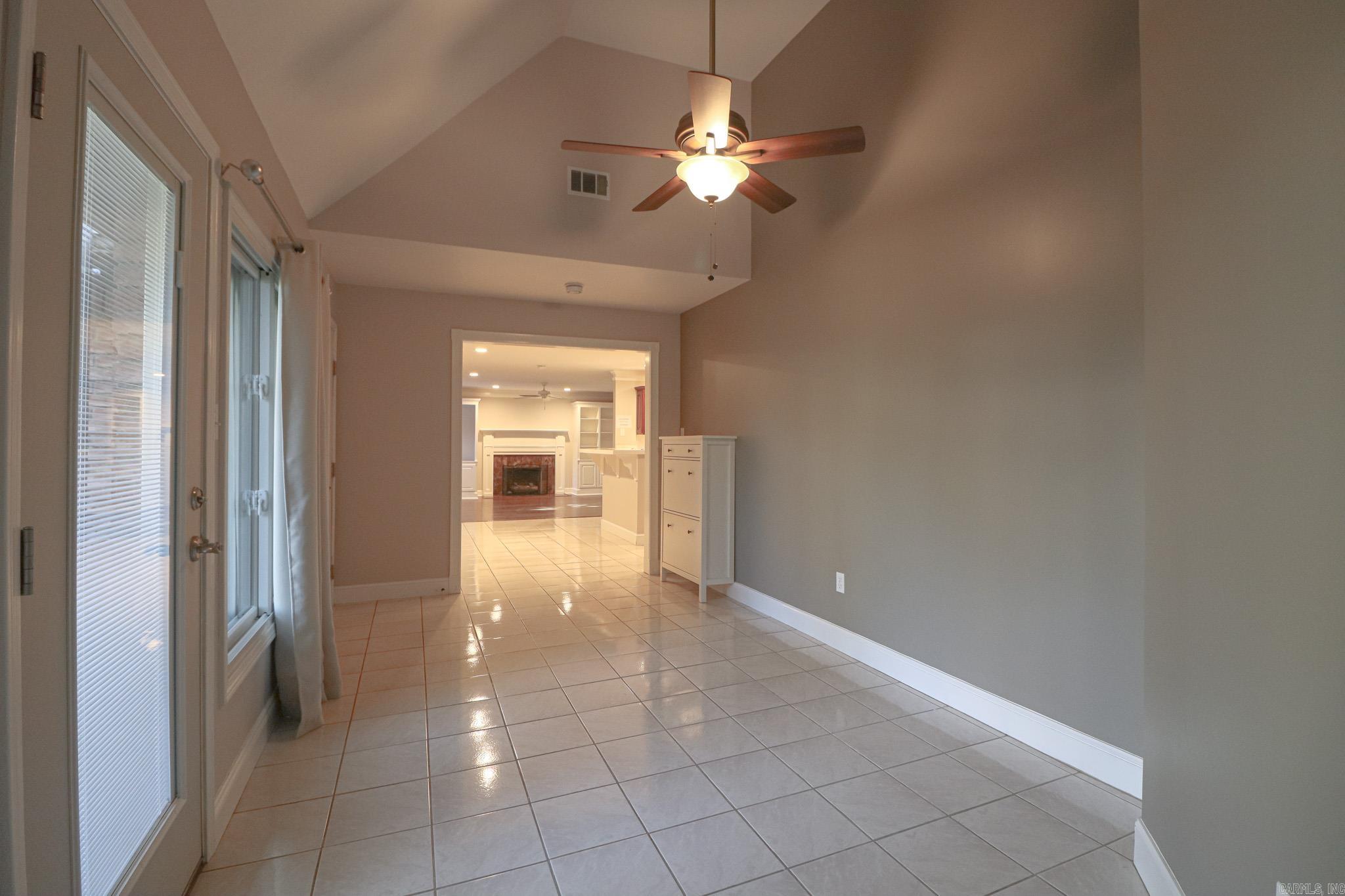 WOODSPRINGS ESTATES - Residential