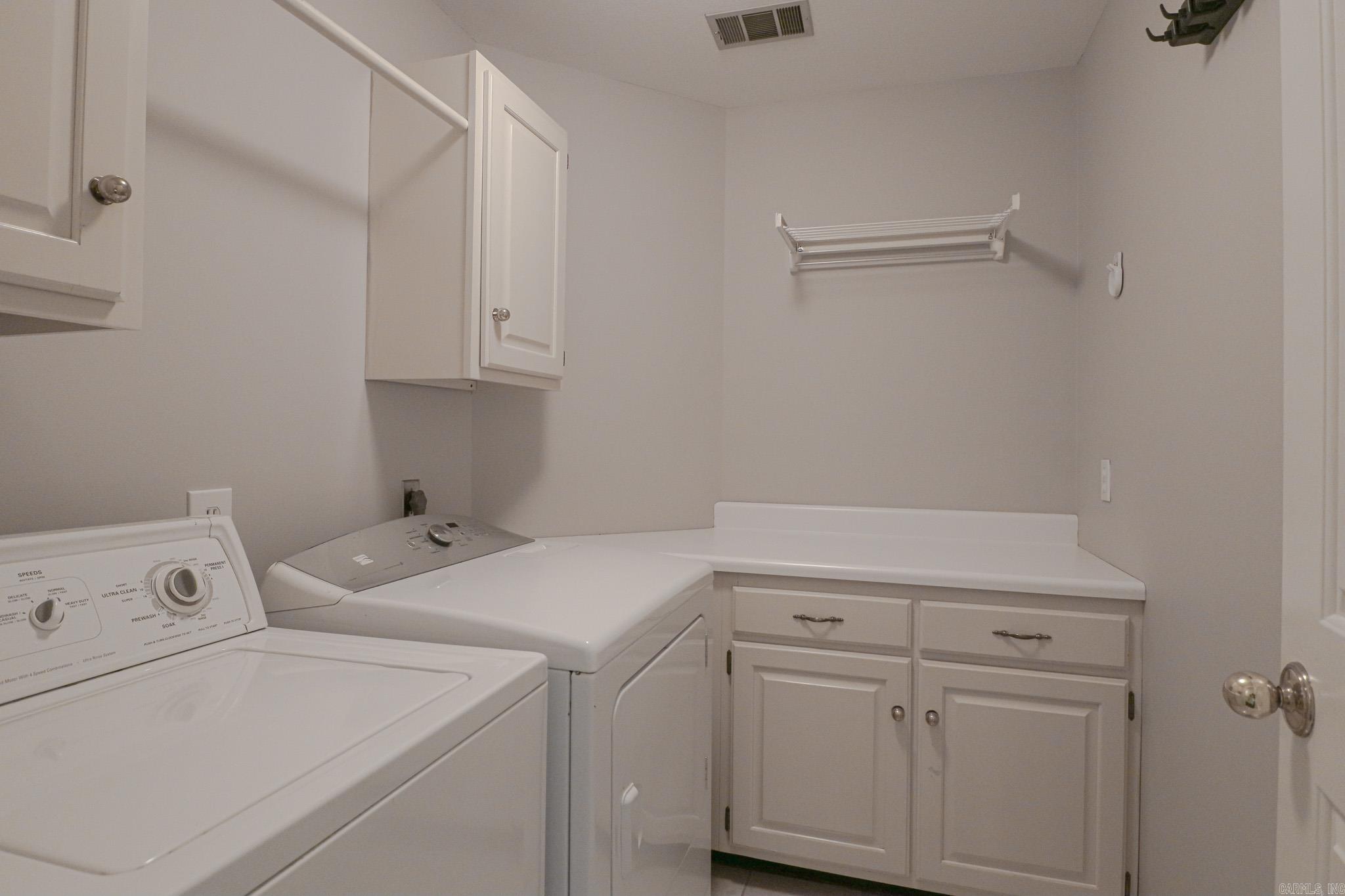 WOODSPRINGS ESTATES - Residential