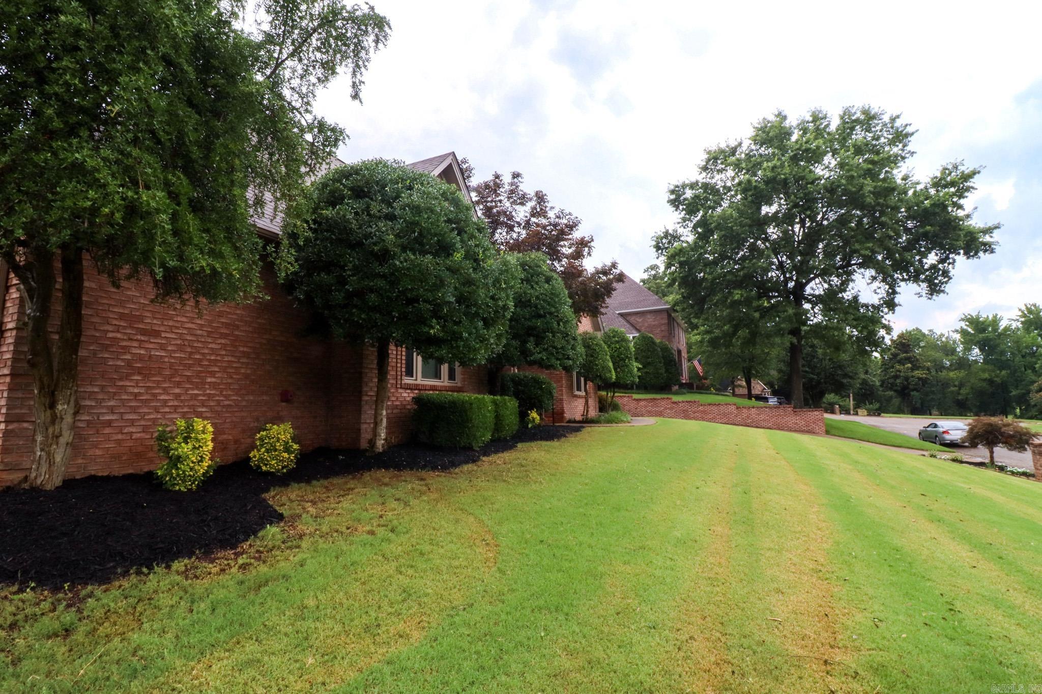 WOODSPRINGS ESTATES - Residential