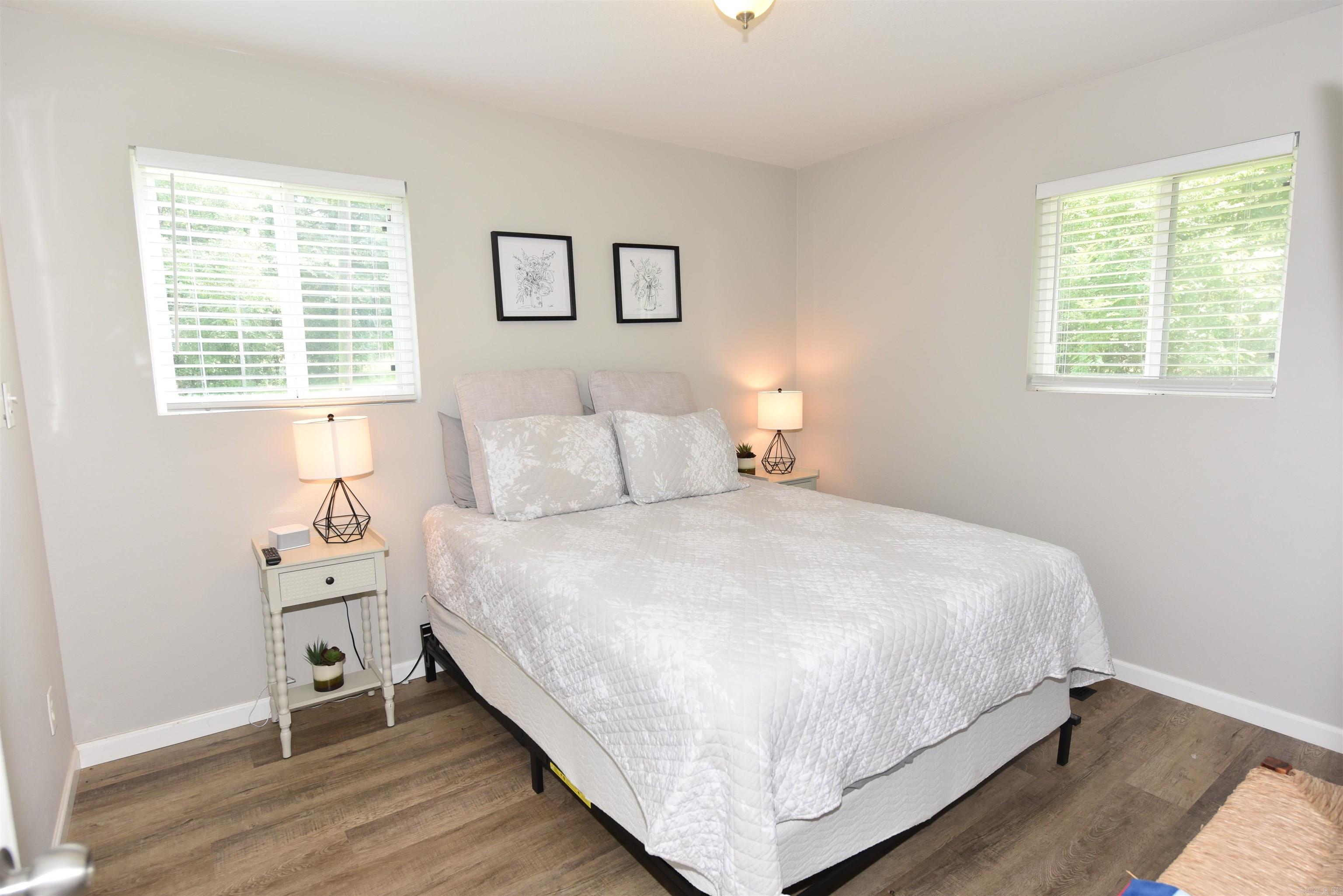 LAKEVIEW - Residential