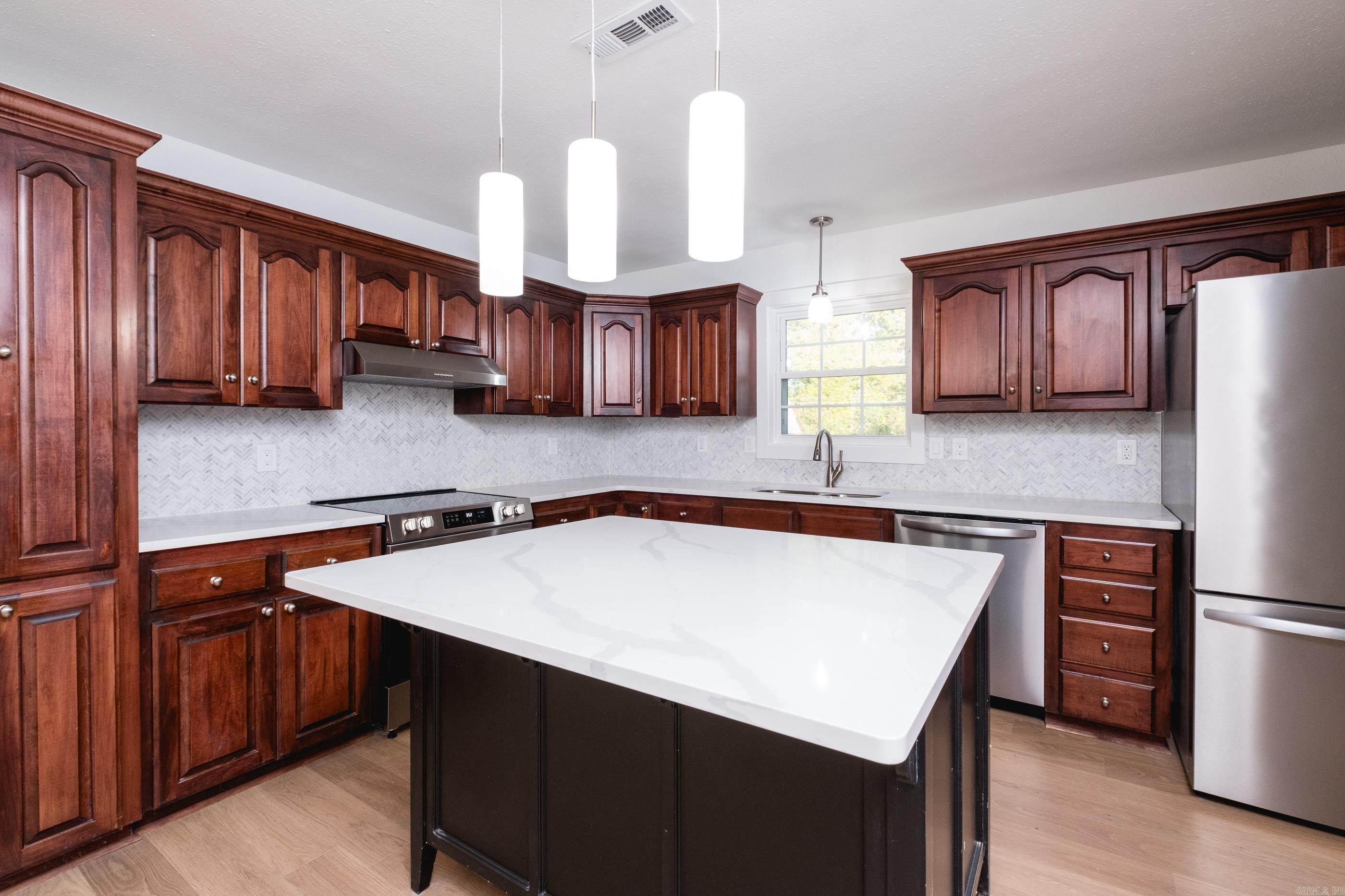 MELODY HILLS ANNEX - Residential