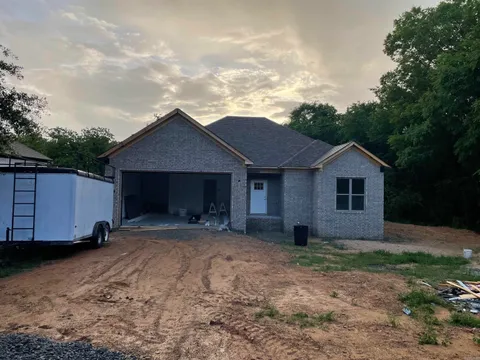 MLS: 25018862