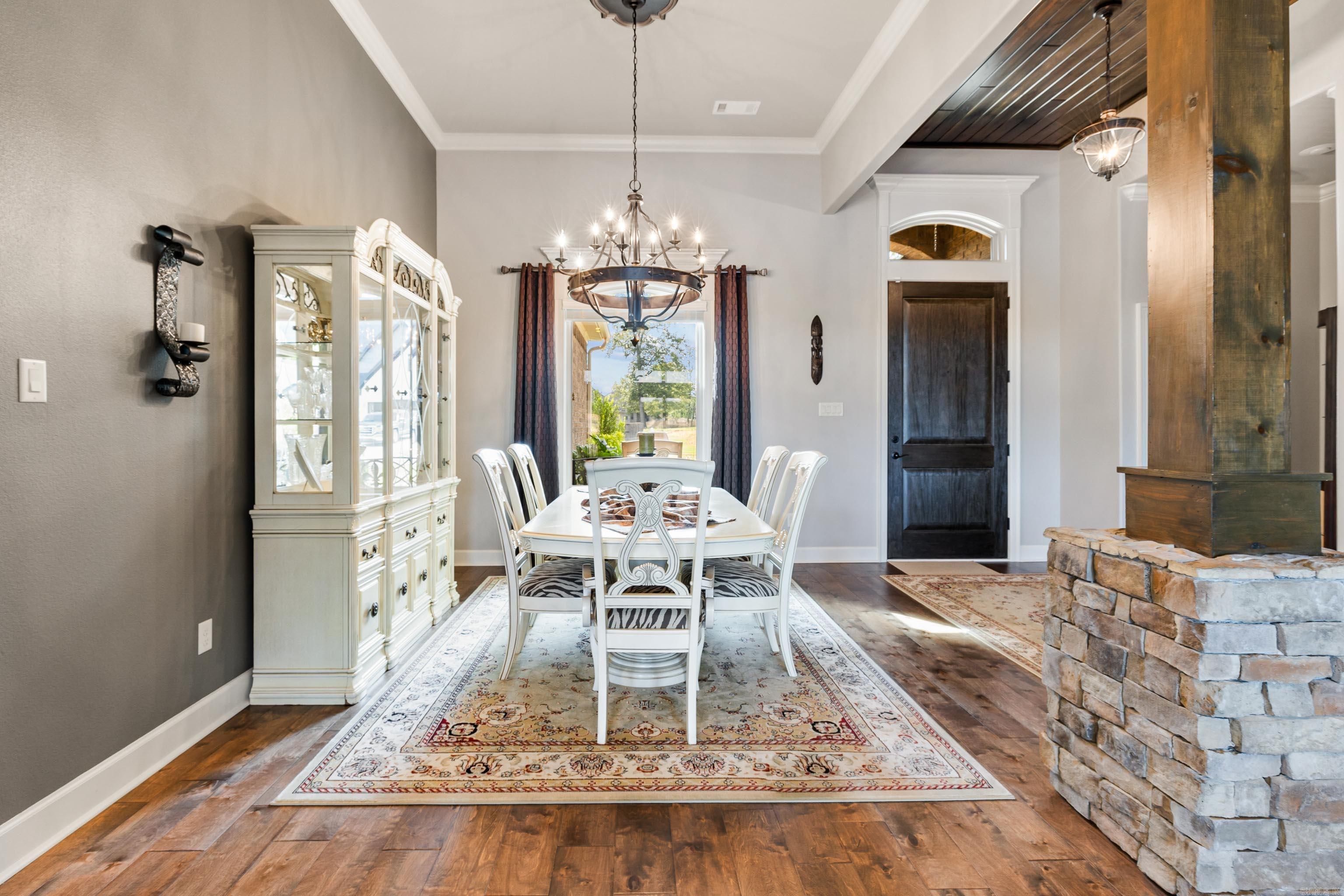 NORTH SHORE @ HURRICANE LAKE EST - Residential