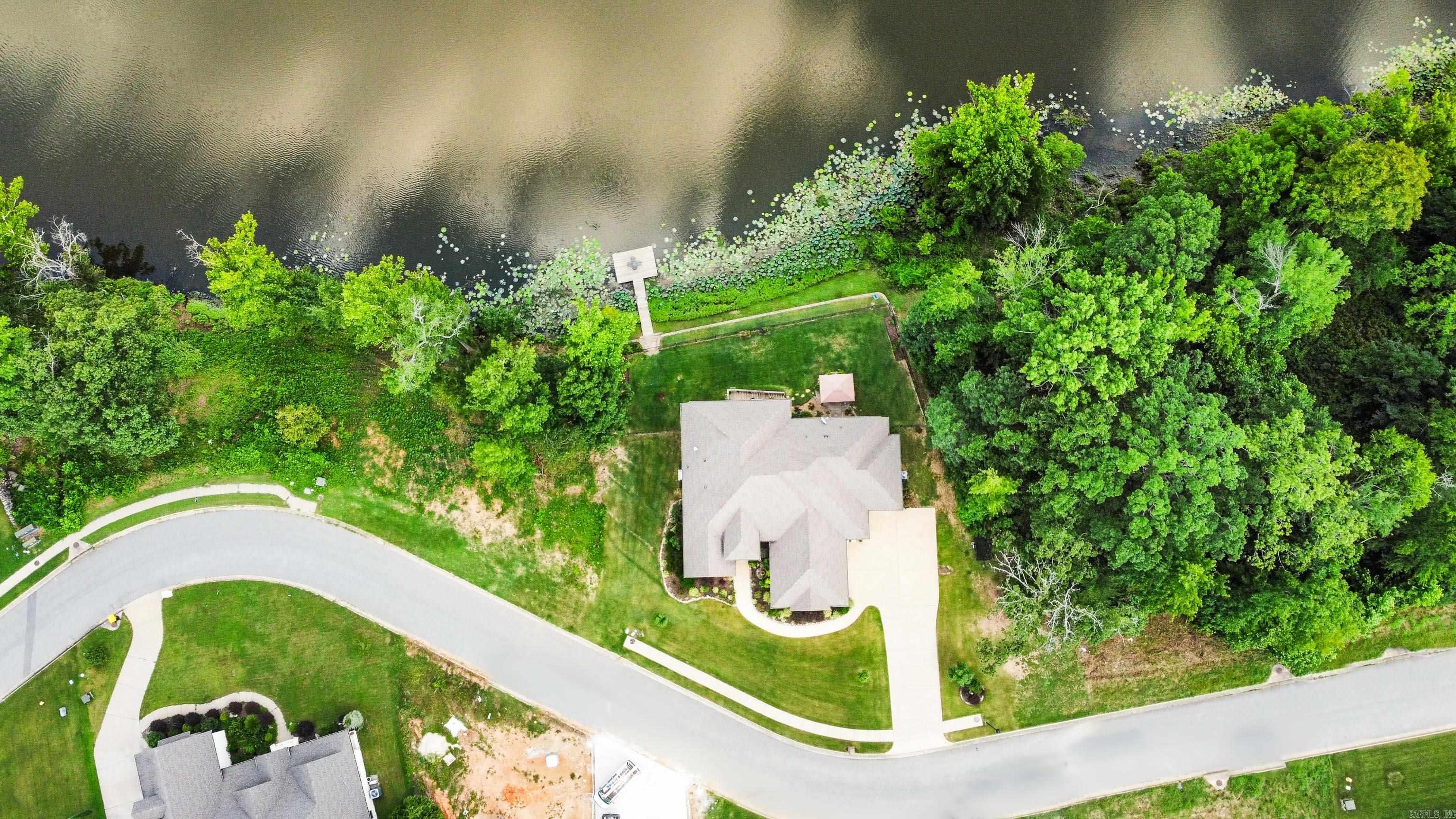 NORTH SHORE @ HURRICANE LAKE EST - Residential