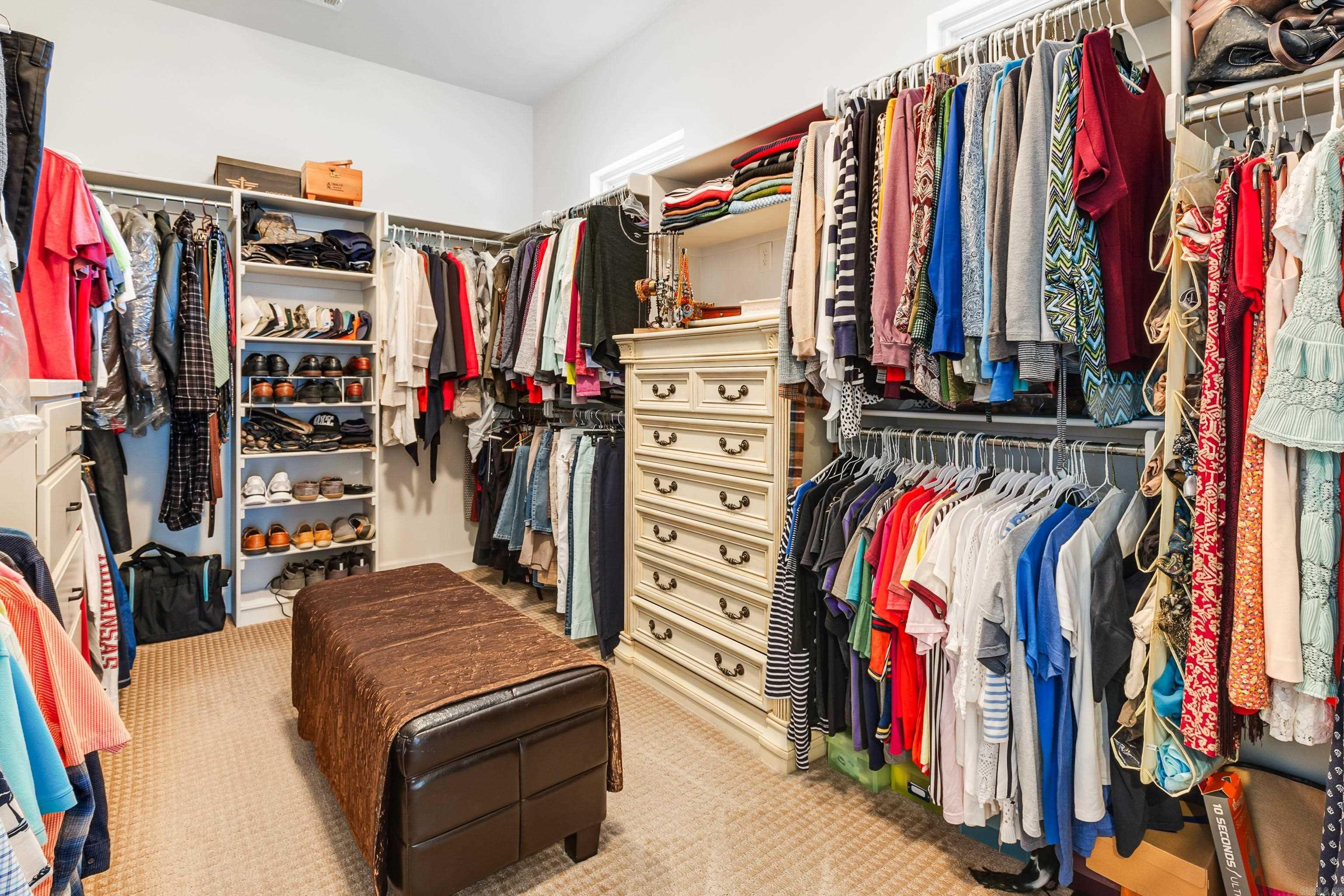 NORTH SHORE @ HURRICANE LAKE EST - Residential