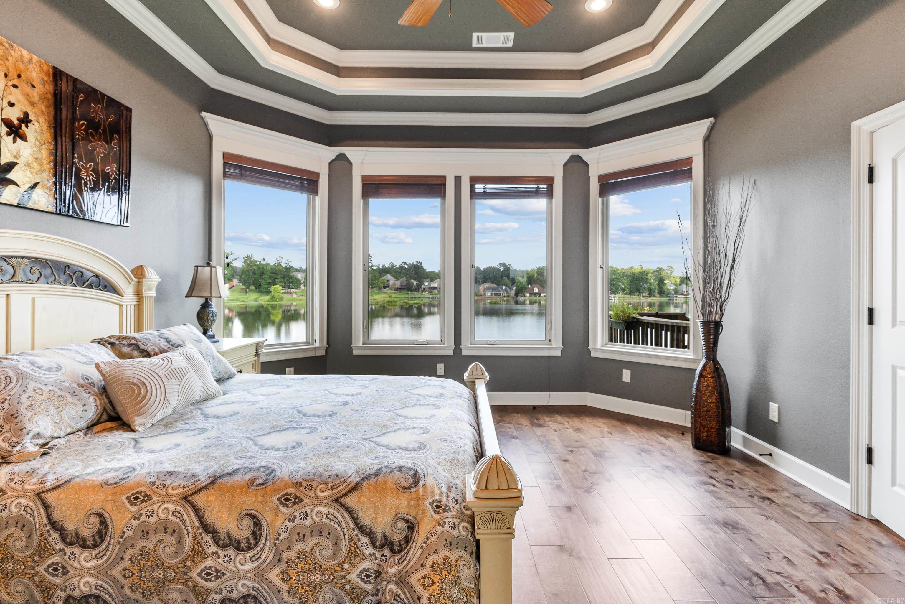 NORTH SHORE @ HURRICANE LAKE EST - Residential