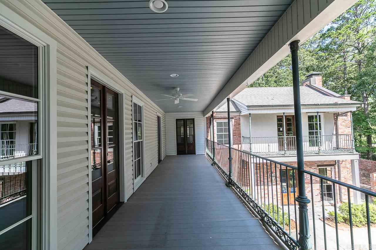 CHENAL VALLEY CHENAL CIRCLE - Residential