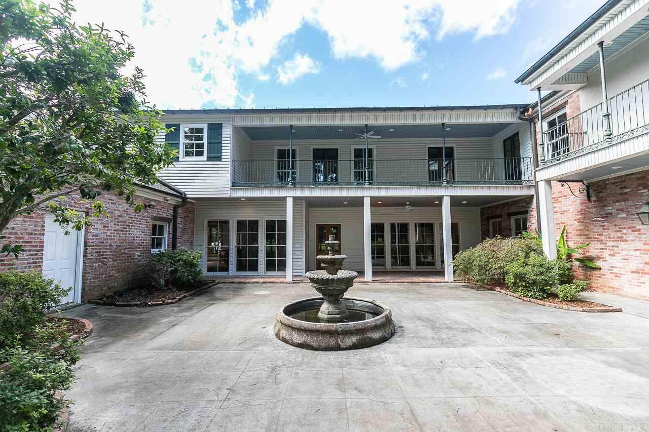 CHENAL VALLEY CHENAL CIRCLE - Residential