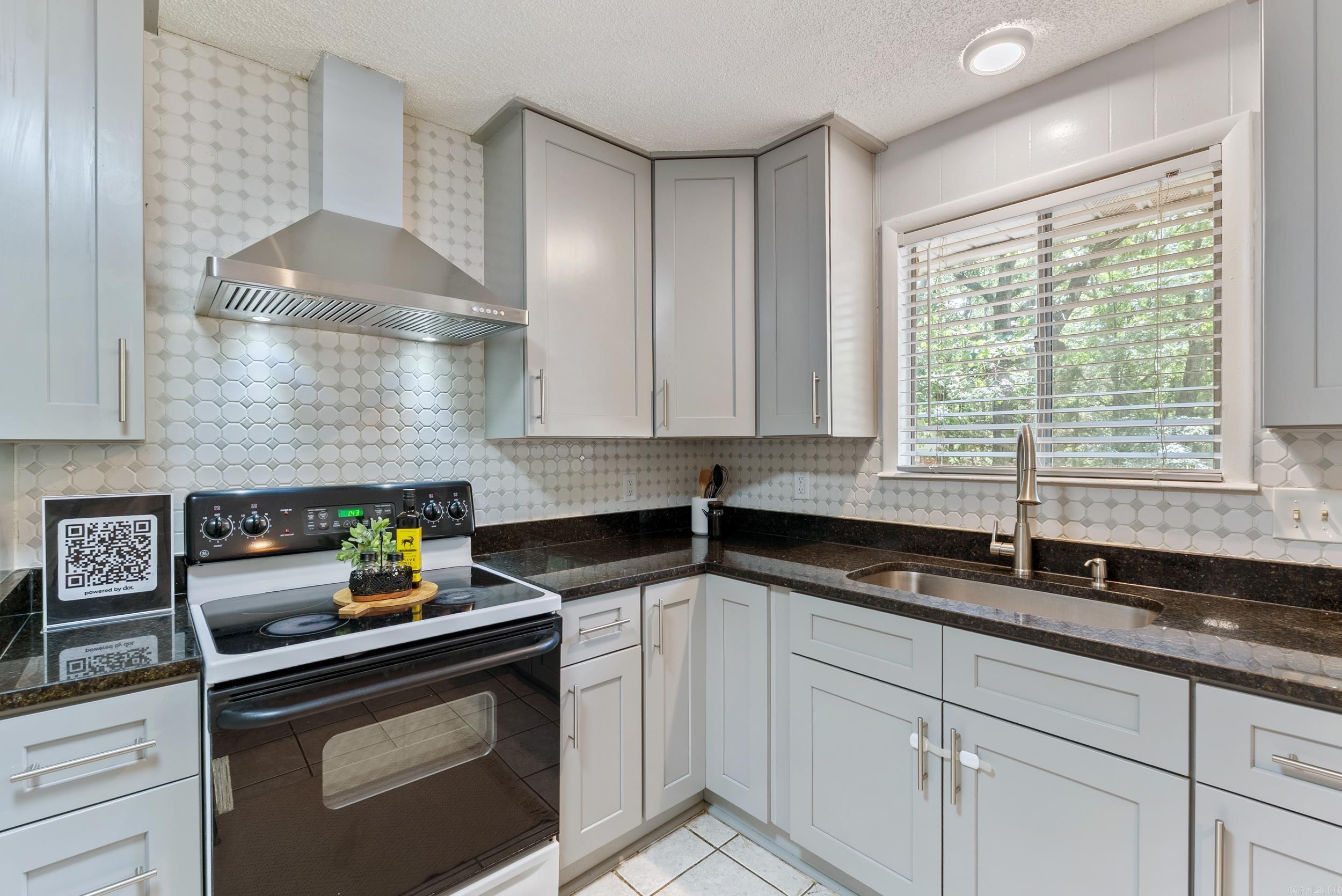 LEISUREWOOD ADDN TO MAUMELLE NEW - Residential