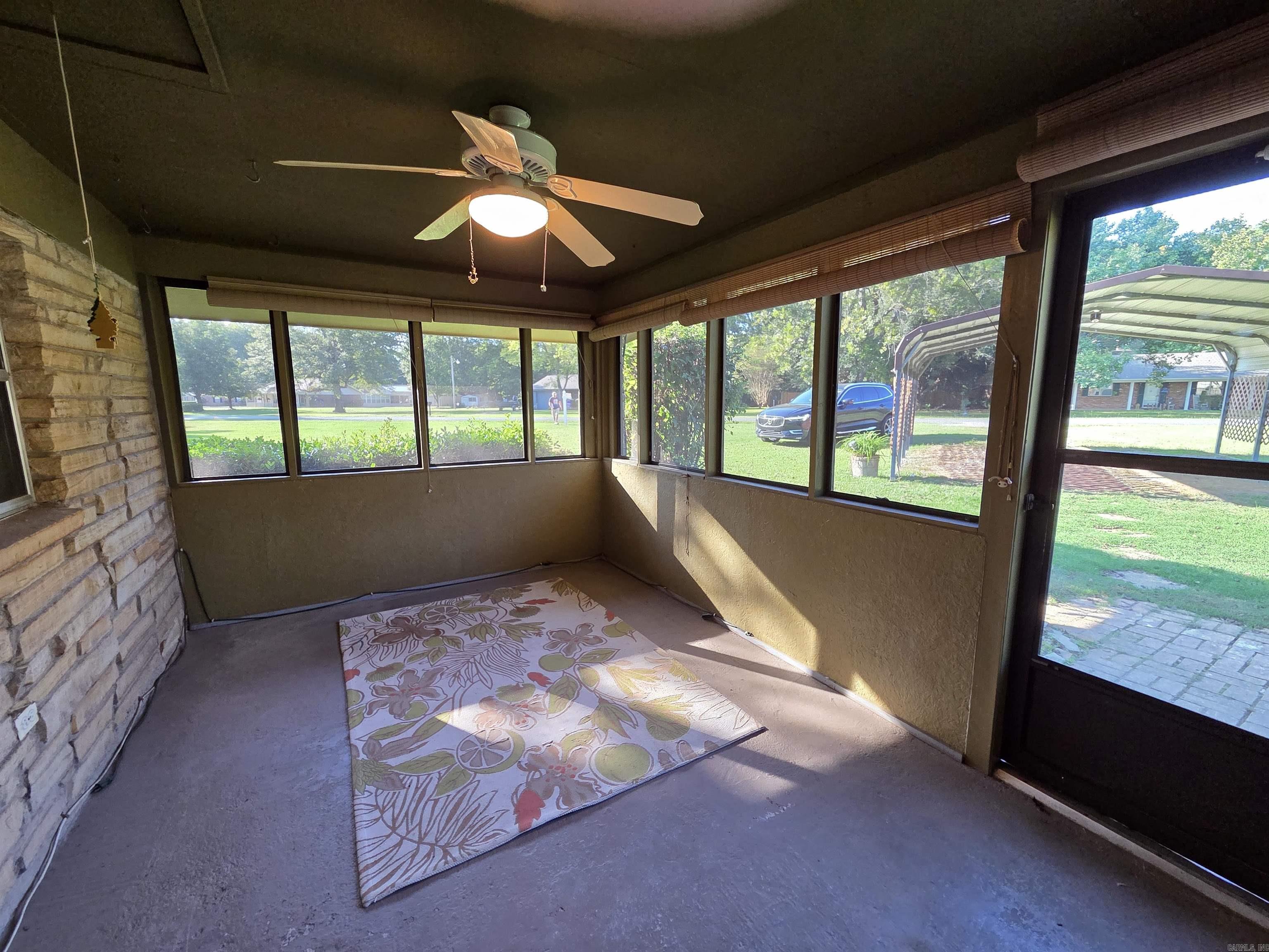 GREEN MEADOWS - Residential