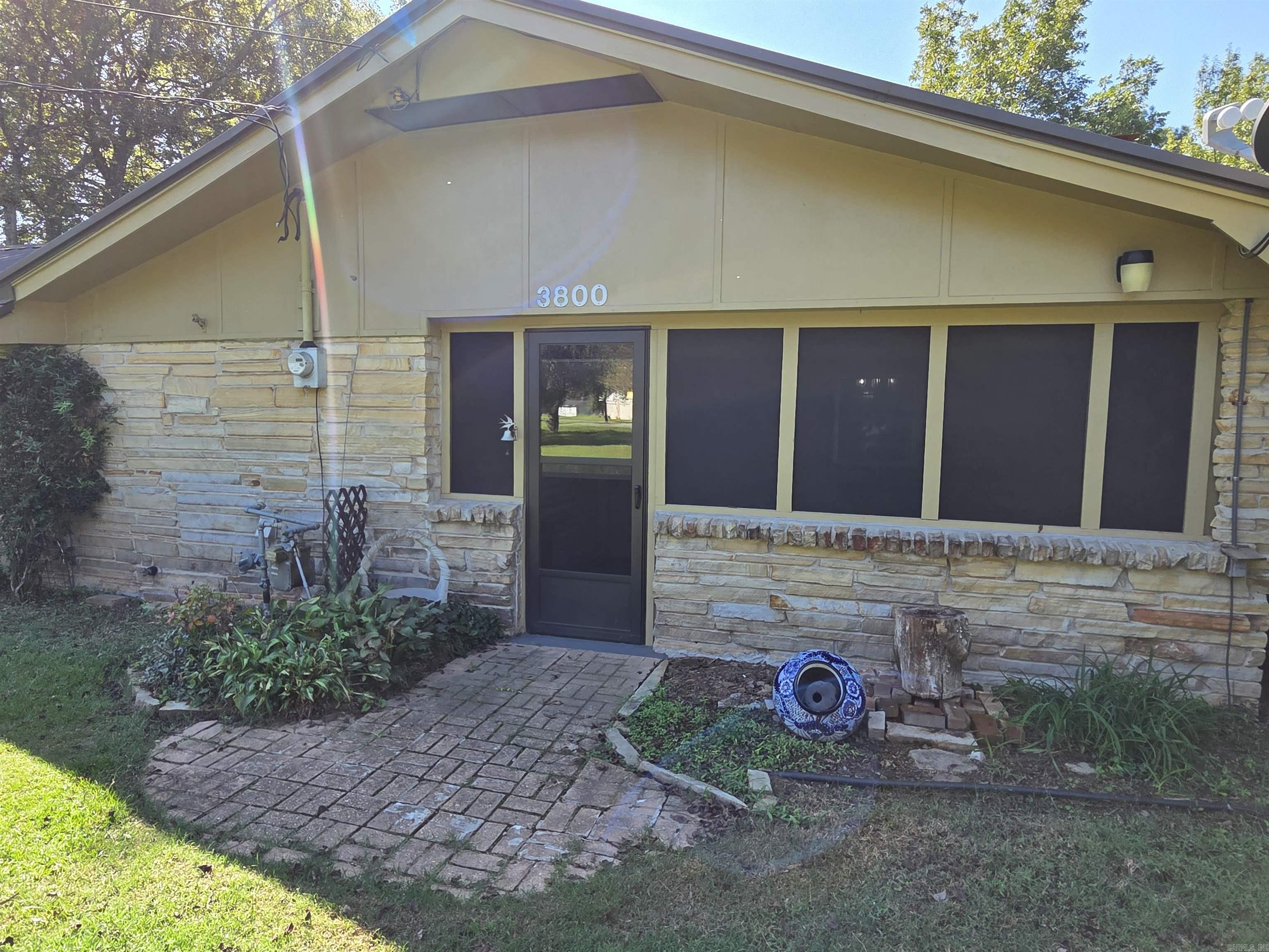 GREEN MEADOWS - Residential