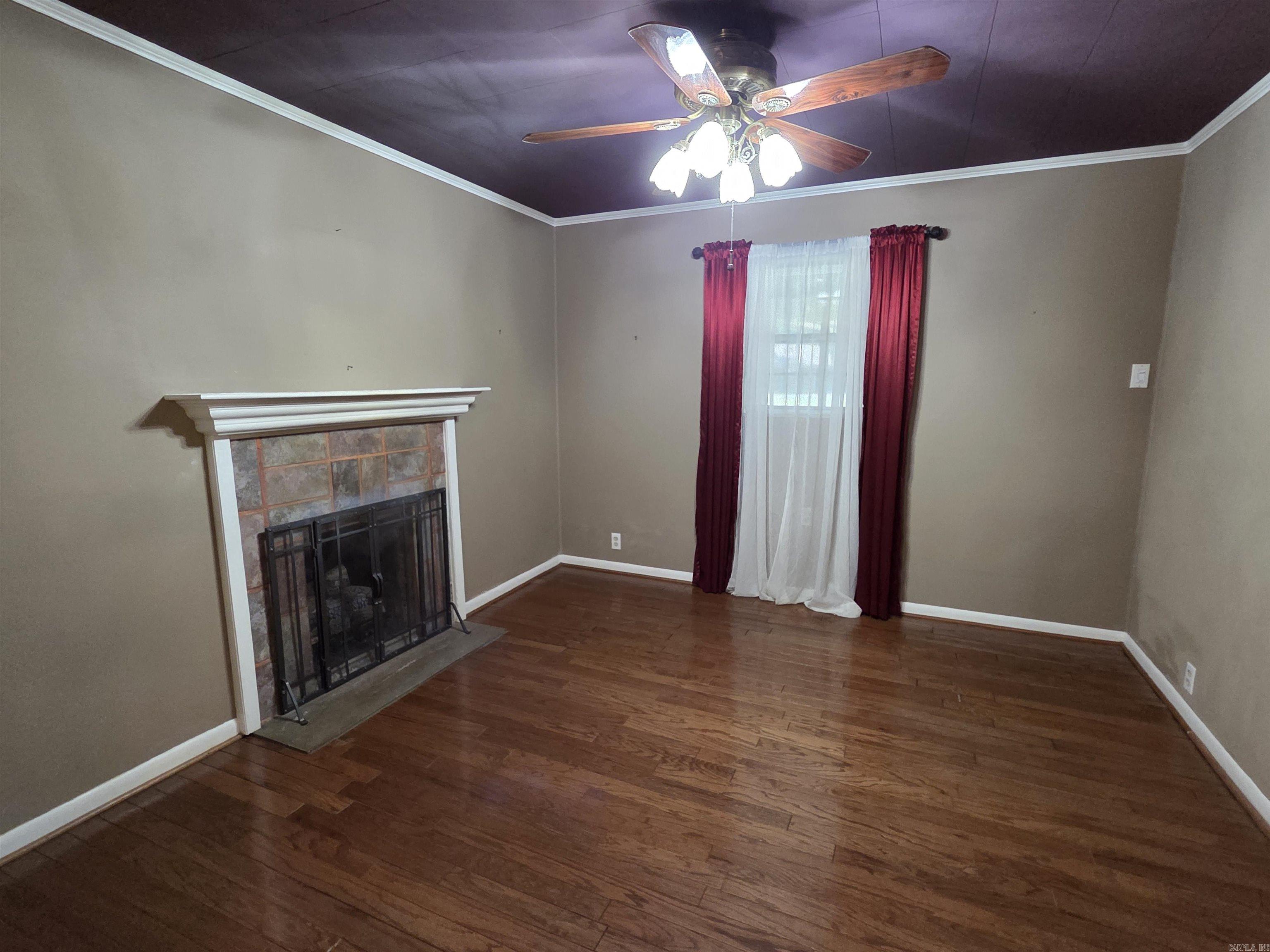 GREEN MEADOWS - Residential