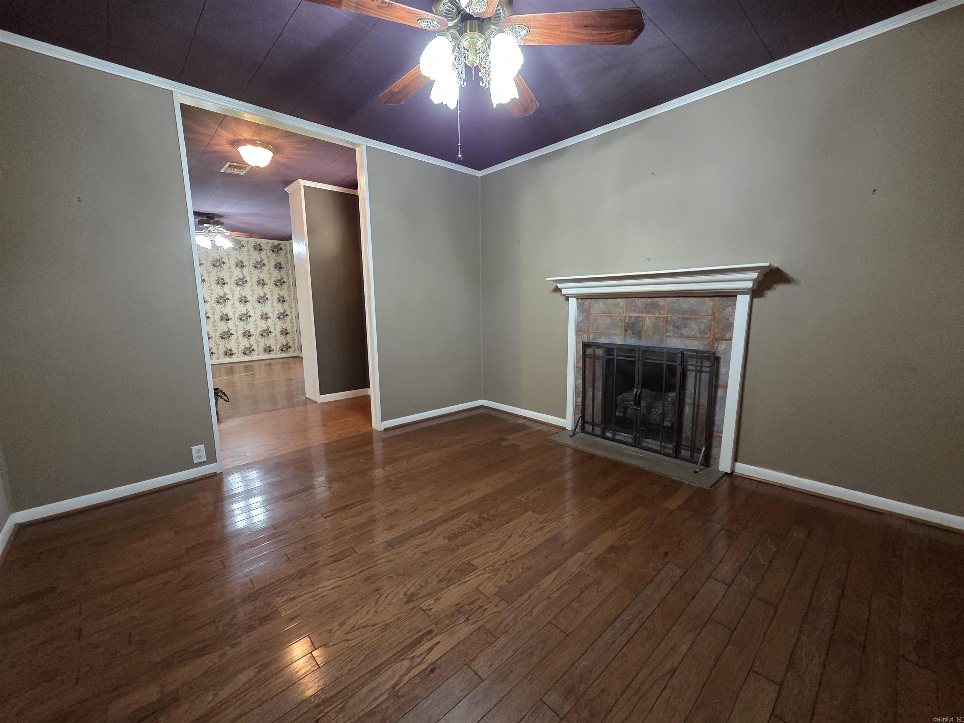 GREEN MEADOWS - Residential