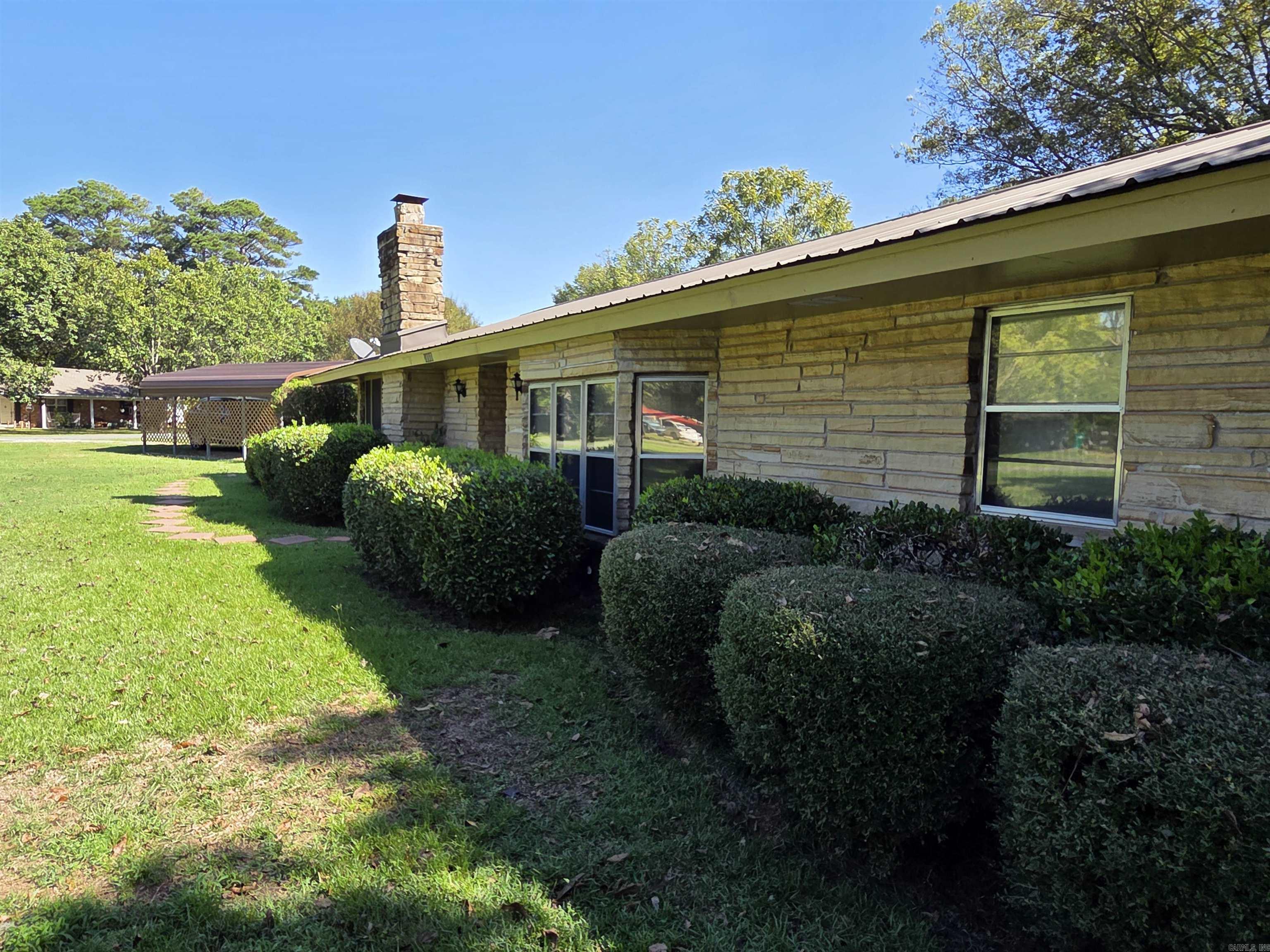 GREEN MEADOWS - Residential