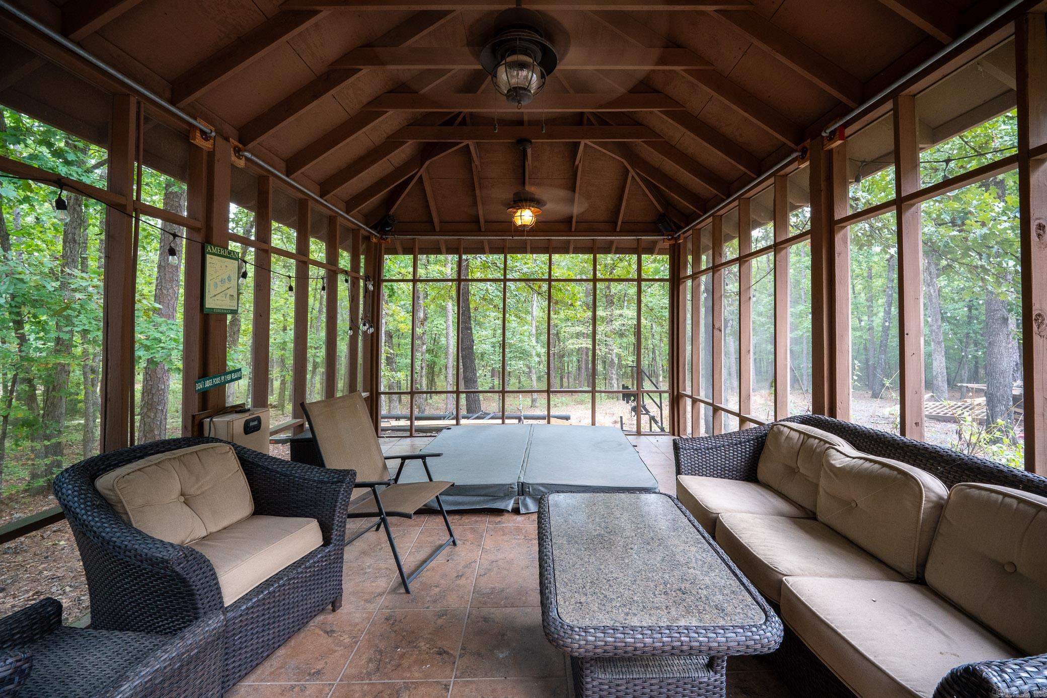 TIMBER LAKE - Residential