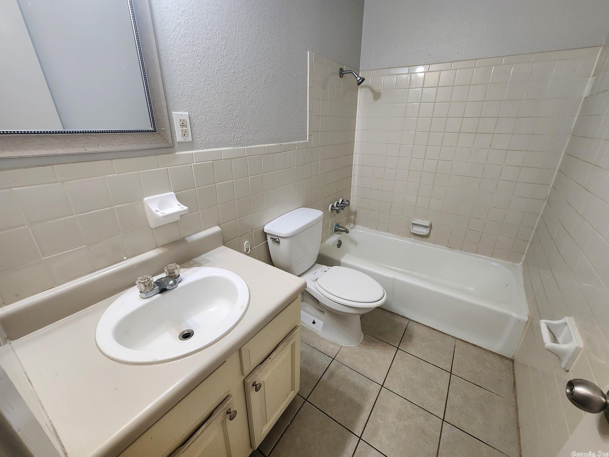 Pinewood - Residential Lease