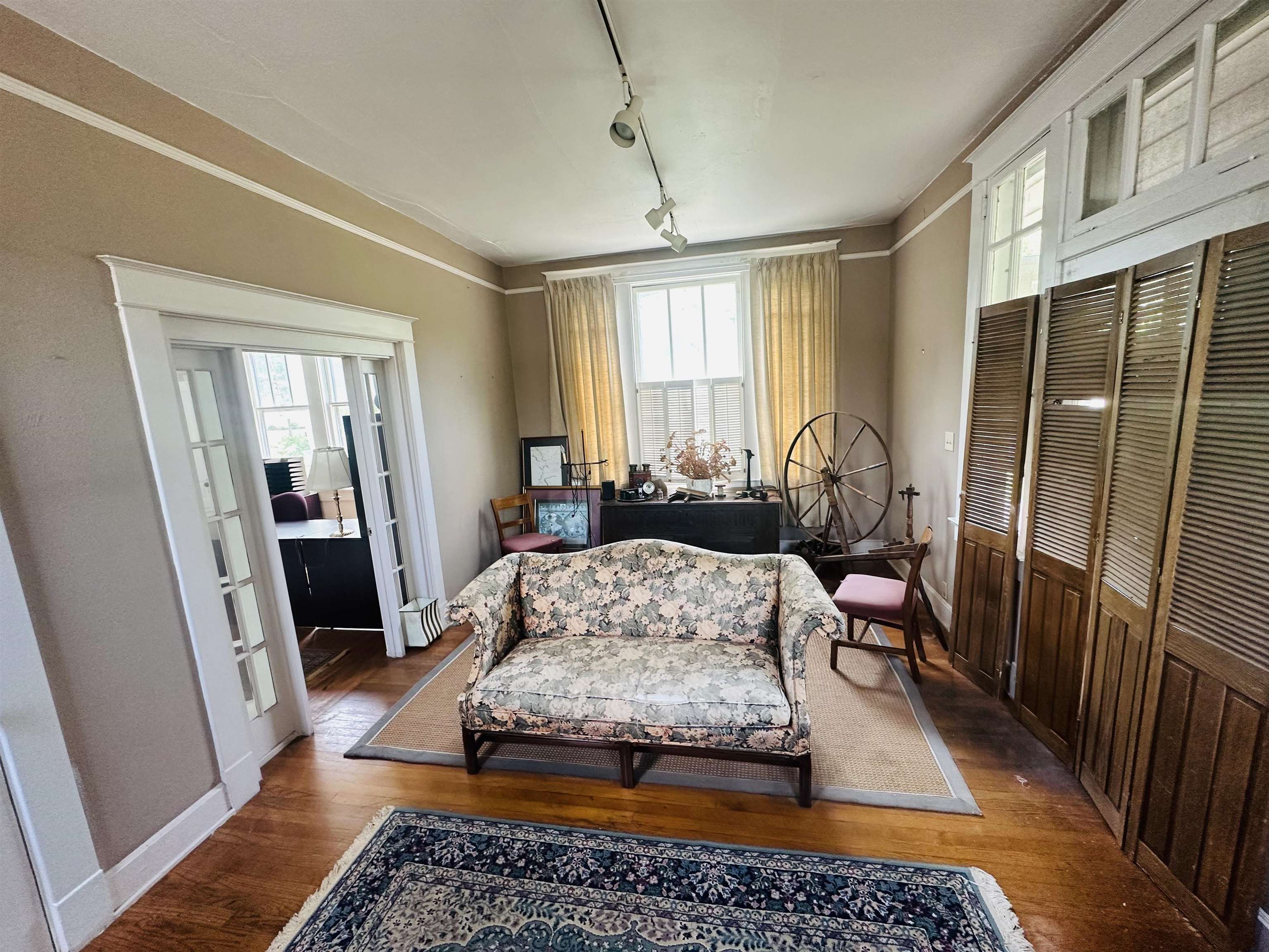 Not in List - Commercial Sale