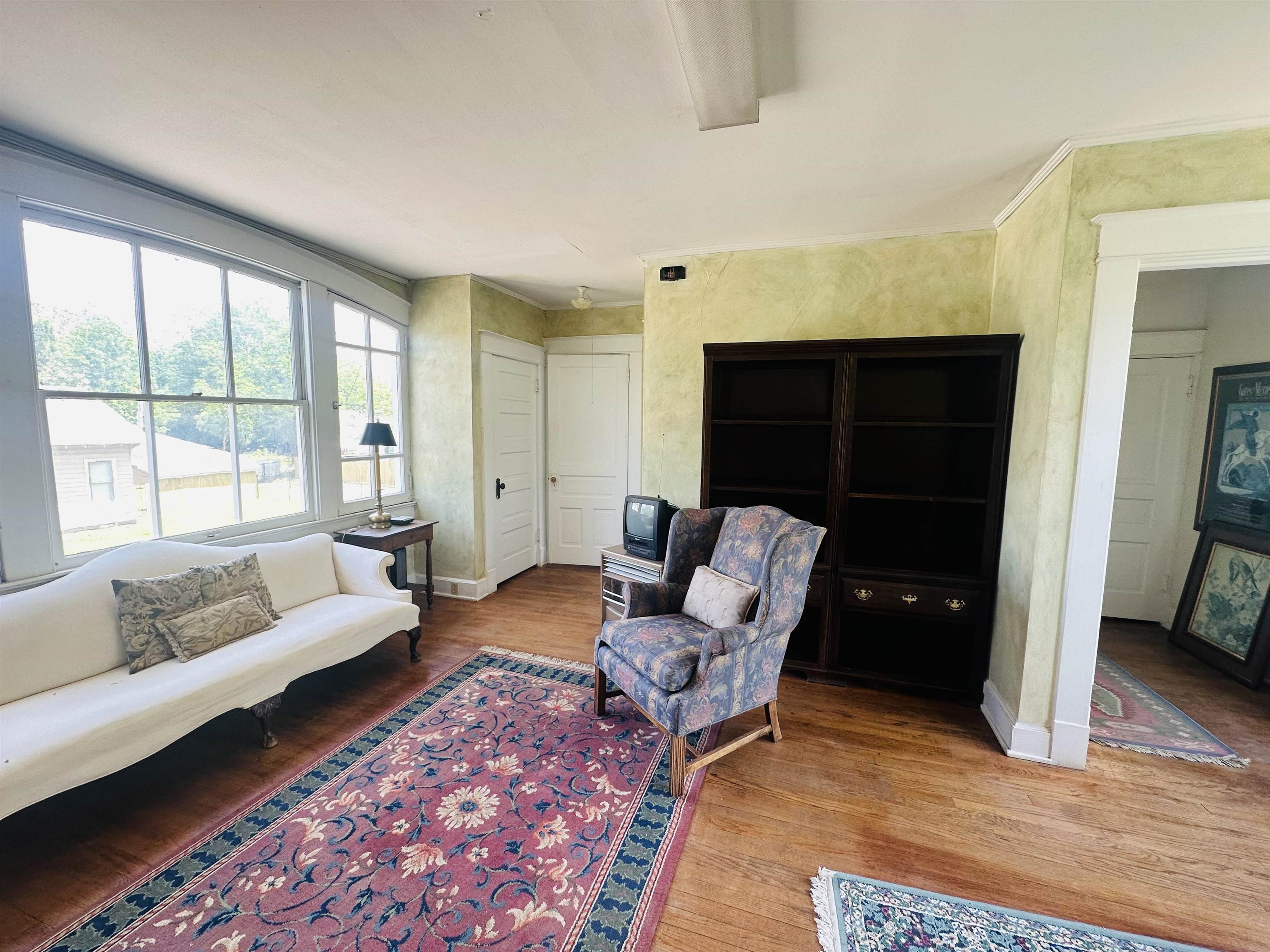 Not in List - Commercial Sale