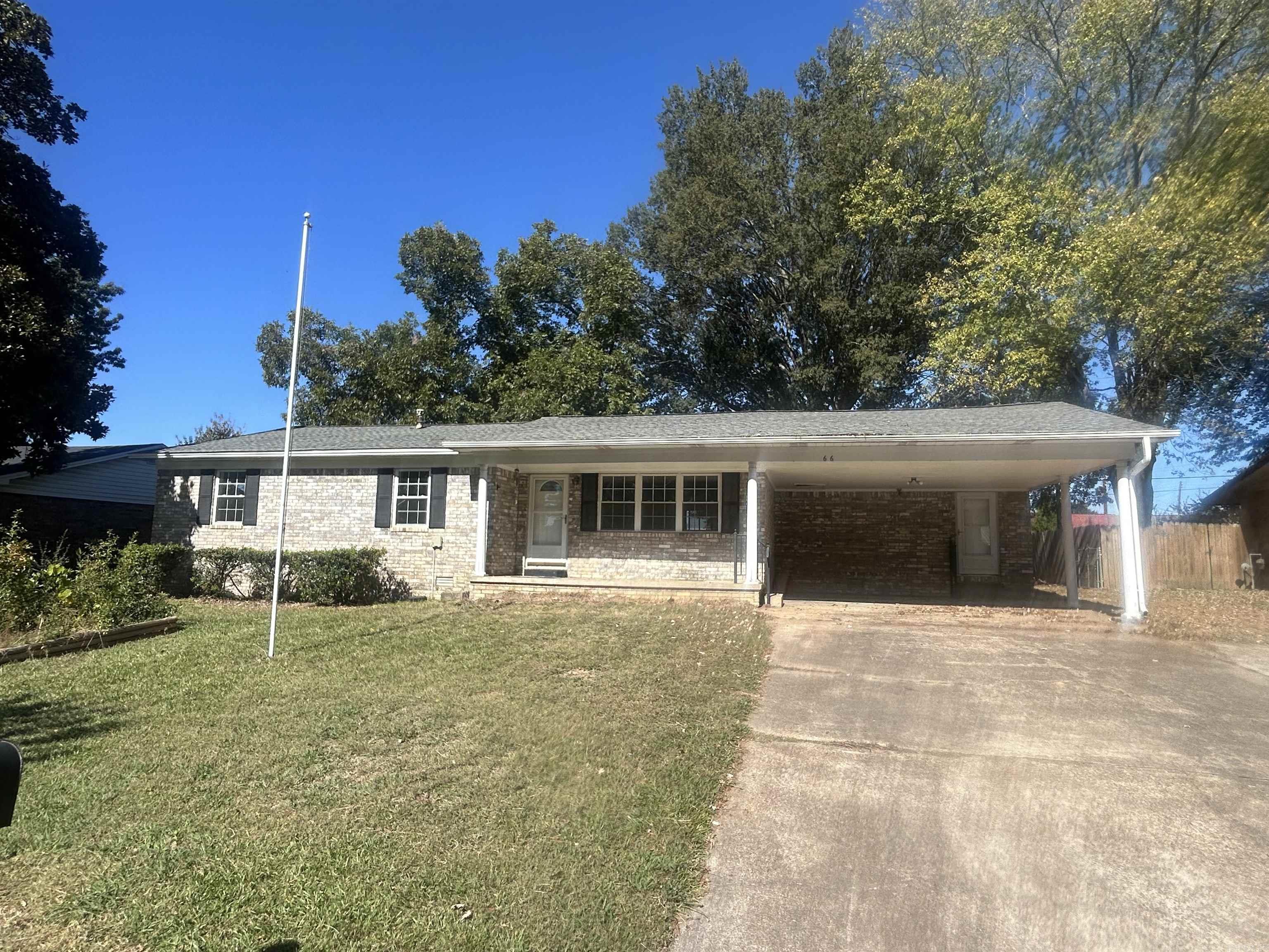 CLOVERDALE ADDN (MCRAE) - Residential