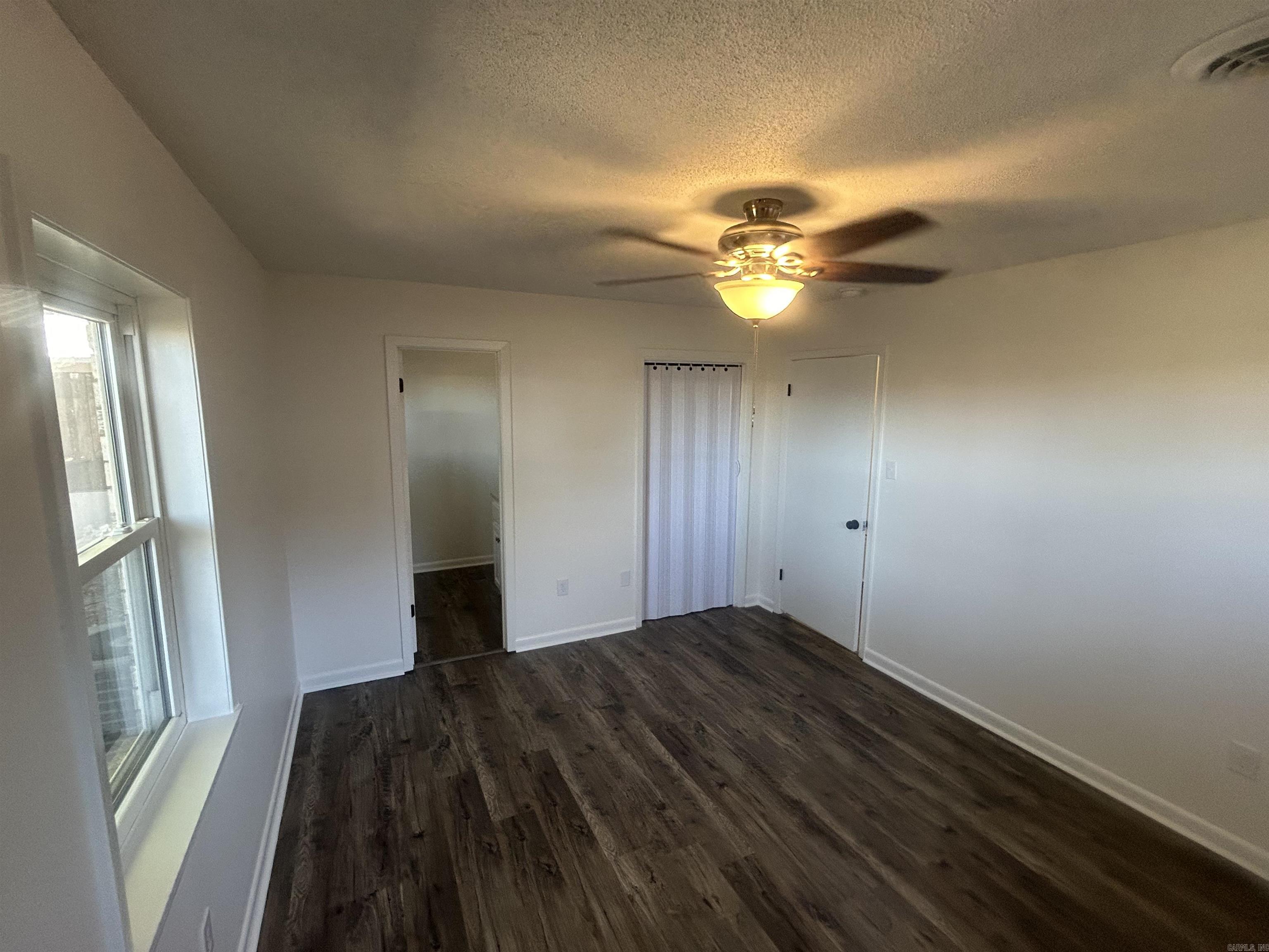 CLOVERDALE ADDN (MCRAE) - Residential