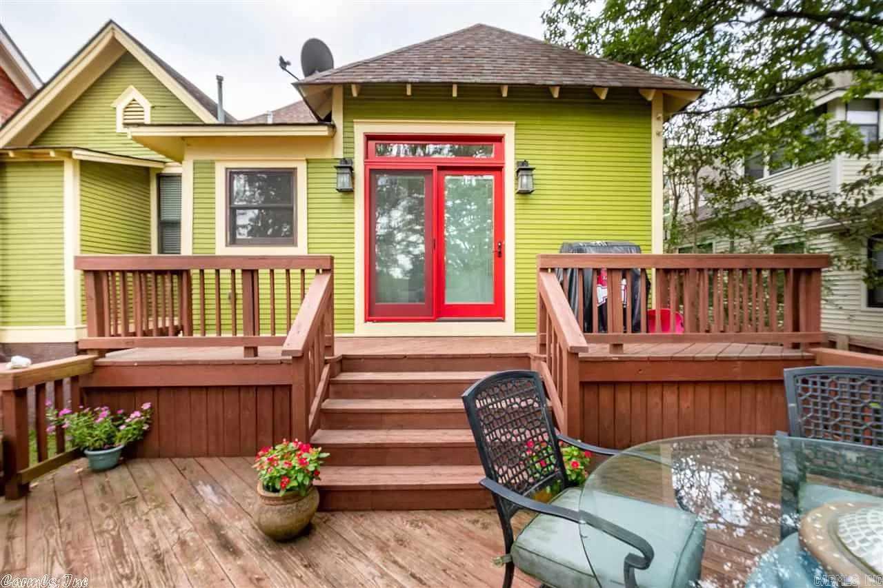 Auten & Moss - Residential Lease