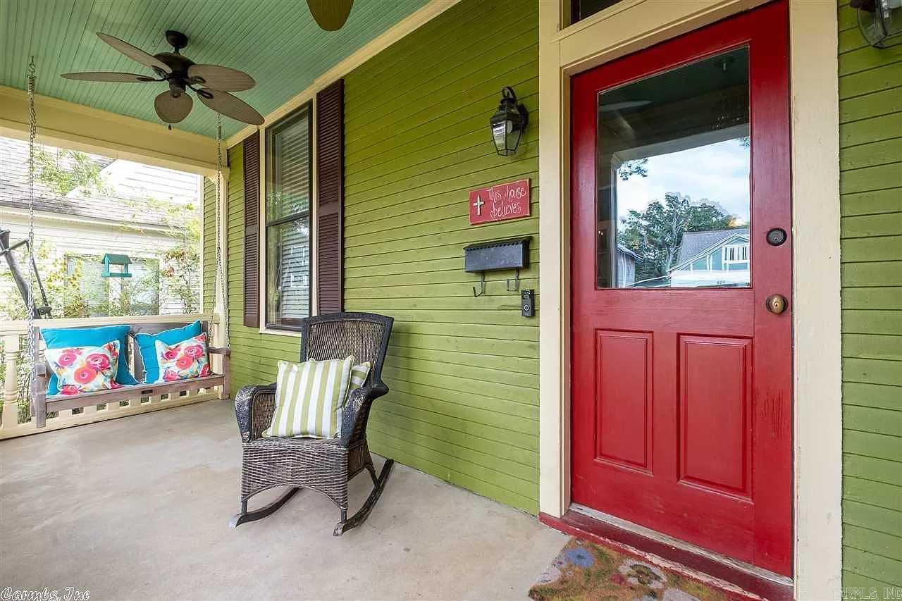 Auten & Moss - Residential Lease