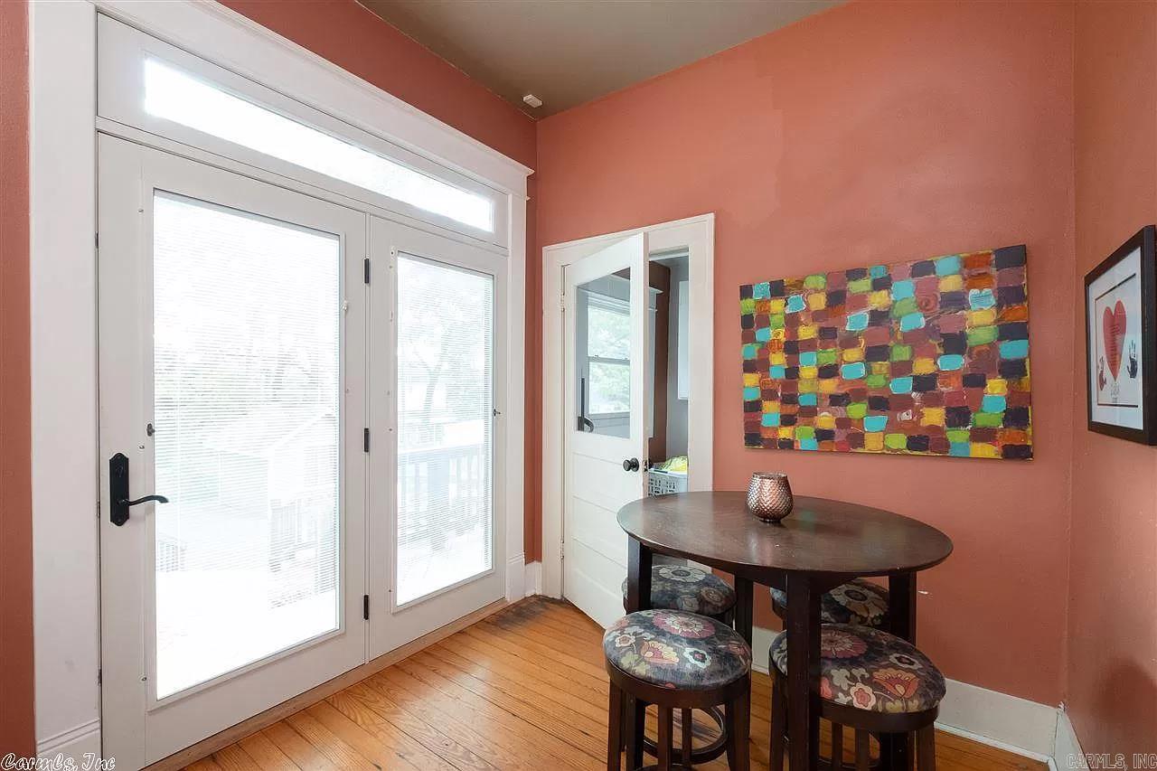 Auten & Moss - Residential Lease